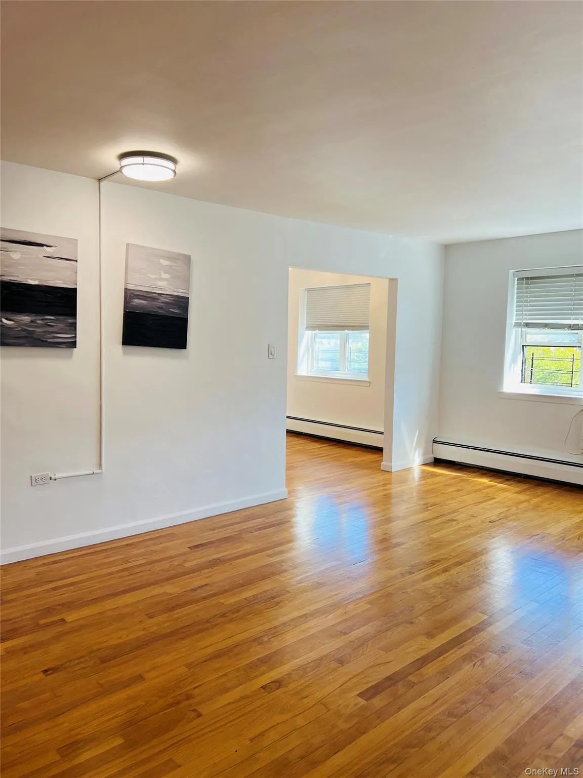 99-10 60th Avenue, New York, NY, 1 Bedroom Bedrooms, 4 Rooms Rooms,1 BathroomBathrooms,Residential,For Rent,60th,0,1052388 99-10 60th Avenue, New York, NY, 1 Bedroom Bedrooms, 4 Rooms Rooms,1 BathroomBathrooms,Residential,For Rent,60th,0,1052388