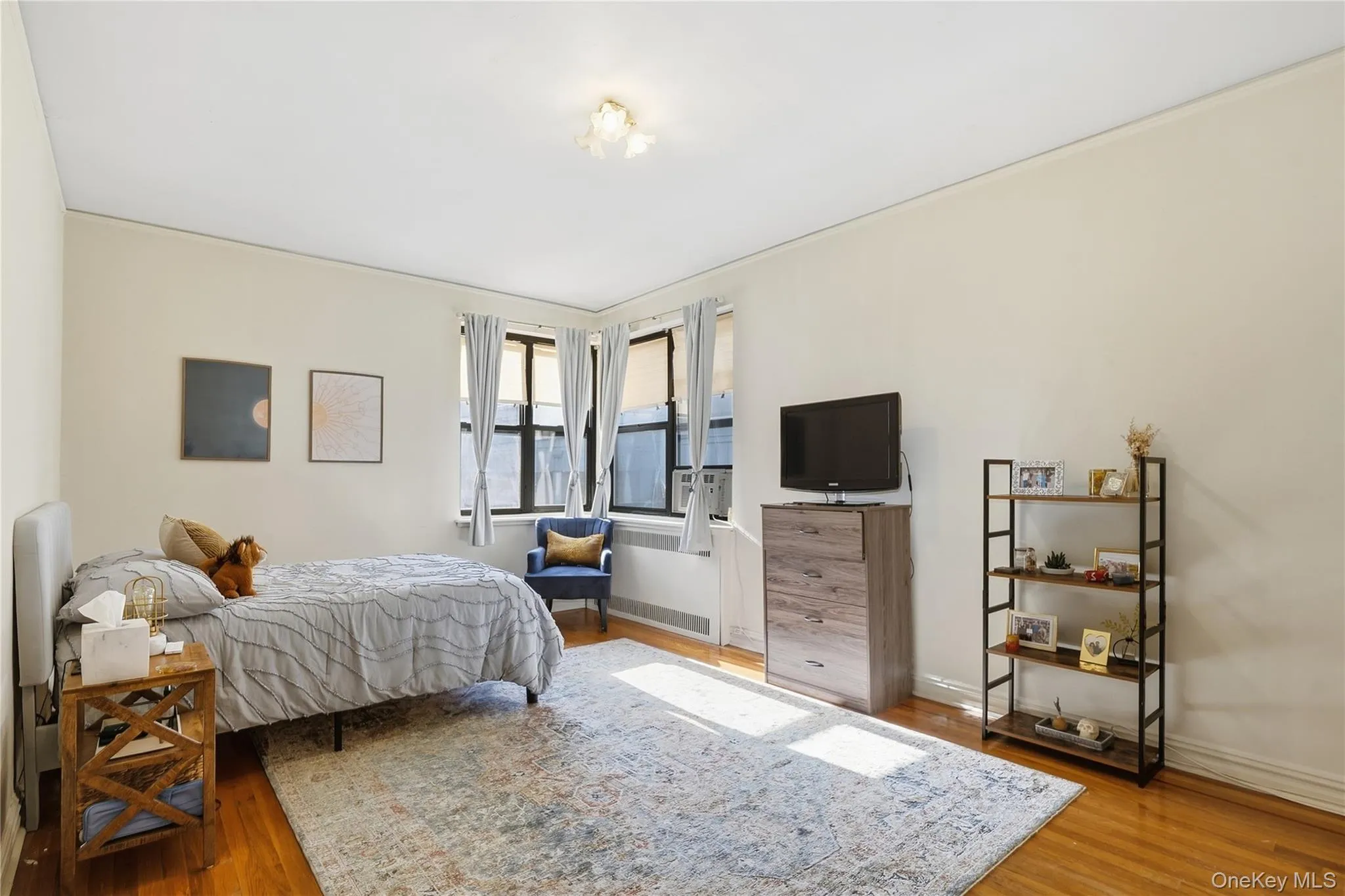 210 Martine Avenue, White Plains, NY, 2 Bedrooms Bedrooms, 4 Rooms Rooms,1 BathroomBathrooms,Residential,For Rent,Martine,0,1052393 210 Martine Avenue, White Plains, NY, 2 Bedrooms Bedrooms, 4 Rooms Rooms,1 BathroomBathrooms,Residential,For Rent,Martine,0,1052393