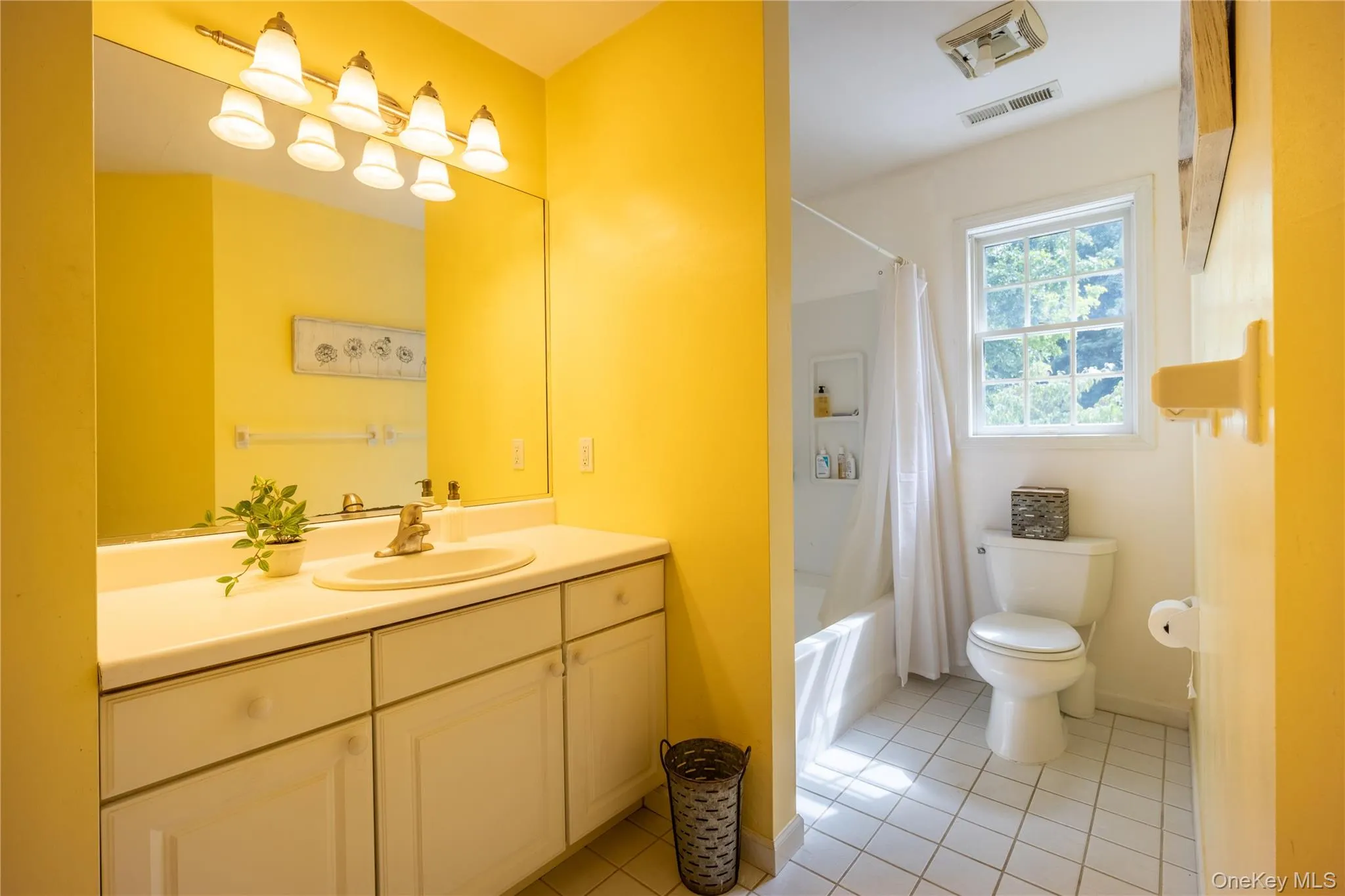 53 Traci Lane, East Fishkill, NY, 4 Bedrooms Bedrooms, 14 Rooms Rooms,2 BathroomsBathrooms,Residential,For Rent,Traci,0,1052396 53 Traci Lane, East Fishkill, NY, 4 Bedrooms Bedrooms, 14 Rooms Rooms,2 BathroomsBathrooms,Residential,For Rent,Traci,0,1052396