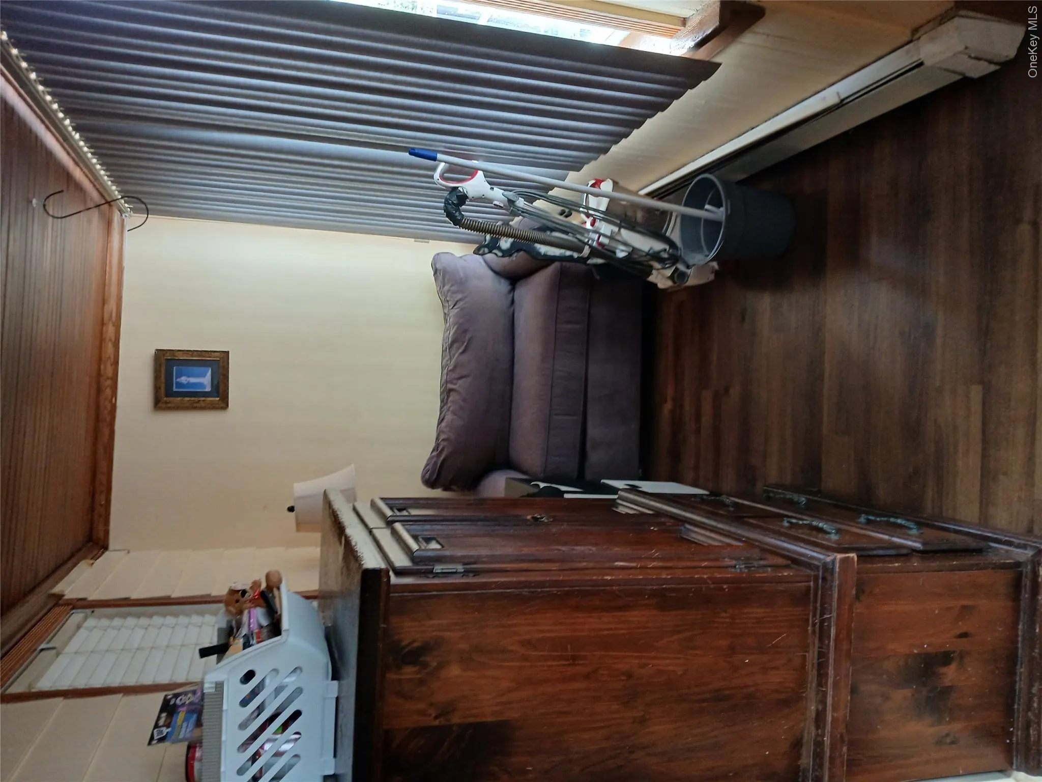 Enclosed porch Enclosed porch