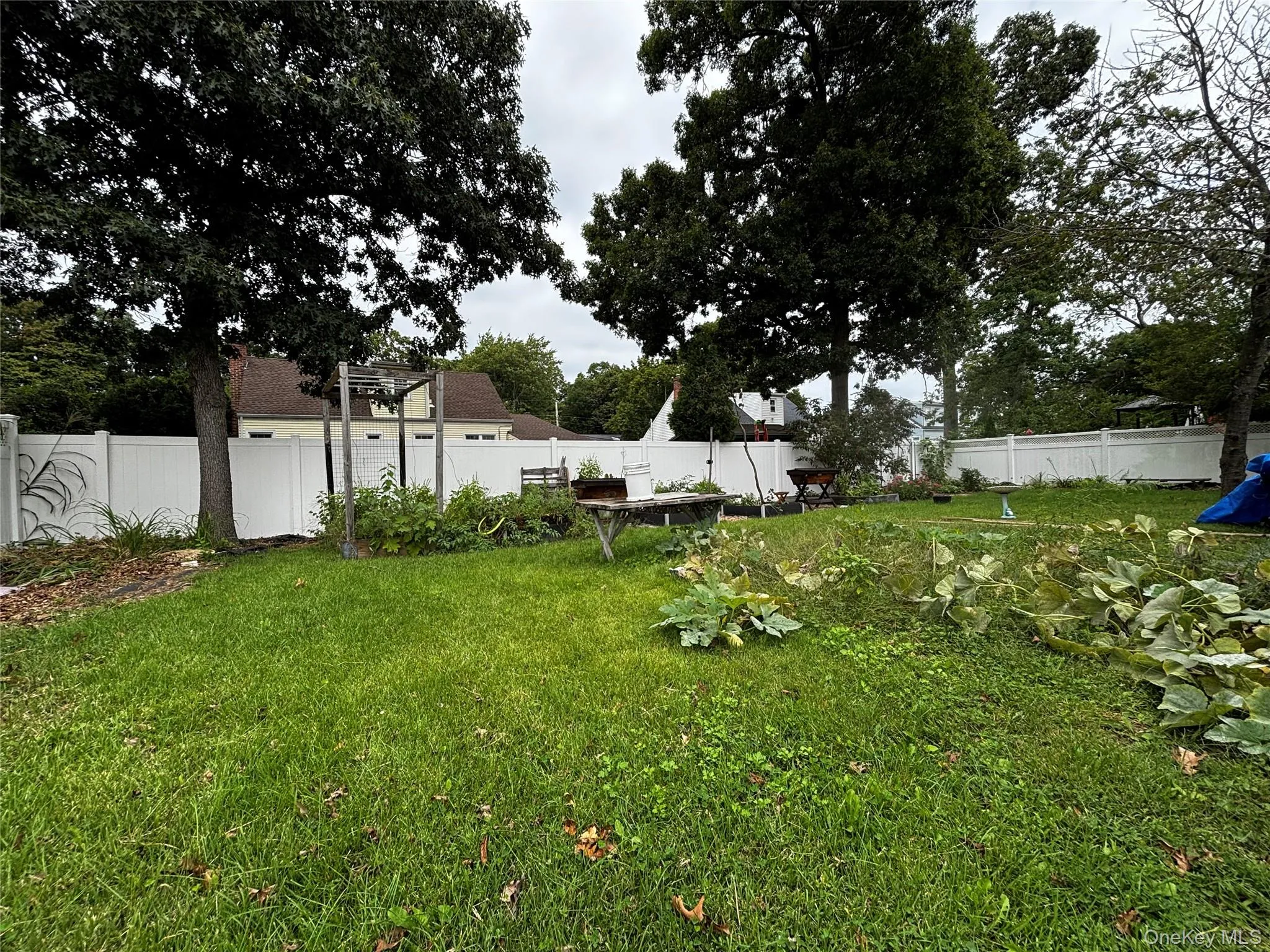 105 Rutledge Road, Babylon, NY, 5 Bedrooms Bedrooms, 8 Rooms Rooms,2 BathroomsBathrooms,Residential,For Rent,Rutledge,0,1052399 105 Rutledge Road, Babylon, NY, 5 Bedrooms Bedrooms, 8 Rooms Rooms,2 BathroomsBathrooms,Residential,For Rent,Rutledge,0,1052399