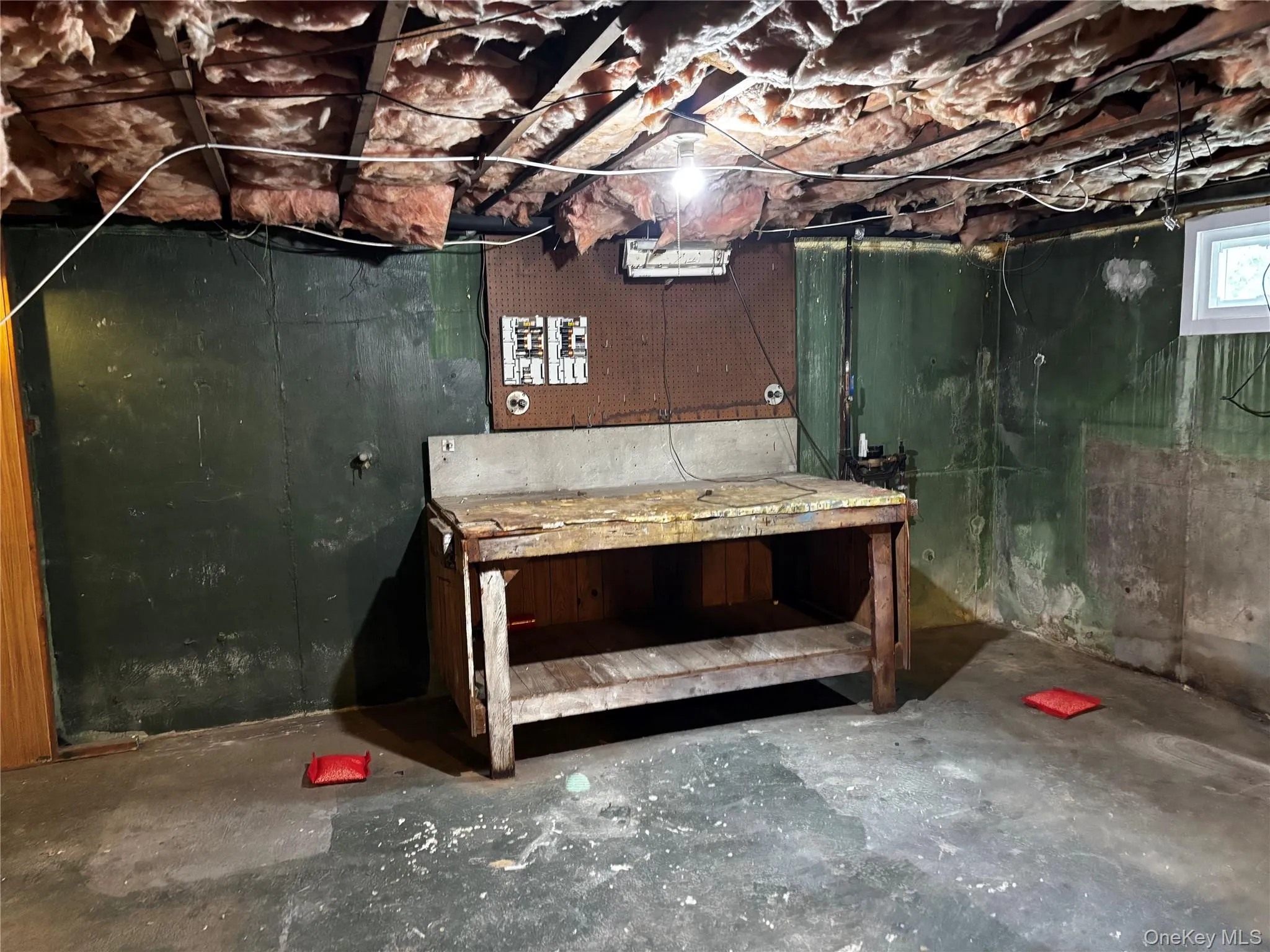 105 Rutledge Road, Babylon, NY, 5 Bedrooms Bedrooms, 8 Rooms Rooms,2 BathroomsBathrooms,Residential,For Rent,Rutledge,0,1052399 105 Rutledge Road, Babylon, NY, 5 Bedrooms Bedrooms, 8 Rooms Rooms,2 BathroomsBathrooms,Residential,For Rent,Rutledge,0,1052399