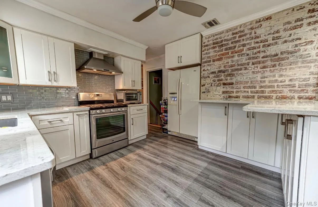 1109 Sunapee Road, Hempstead, NY, 3 Bedrooms Bedrooms, 6 Rooms Rooms,2 BathroomsBathrooms,Residential,For Rent,Sunapee,0,1052400 1109 Sunapee Road, Hempstead, NY, 3 Bedrooms Bedrooms, 6 Rooms Rooms,2 BathroomsBathrooms,Residential,For Rent,Sunapee,0,1052400