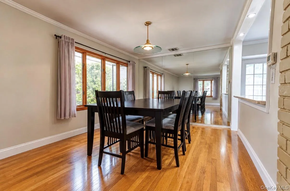 1109 Sunapee Road, Hempstead, NY, 3 Bedrooms Bedrooms, 6 Rooms Rooms,2 BathroomsBathrooms,Residential,For Rent,Sunapee,0,1052400 1109 Sunapee Road, Hempstead, NY, 3 Bedrooms Bedrooms, 6 Rooms Rooms,2 BathroomsBathrooms,Residential,For Rent,Sunapee,0,1052400