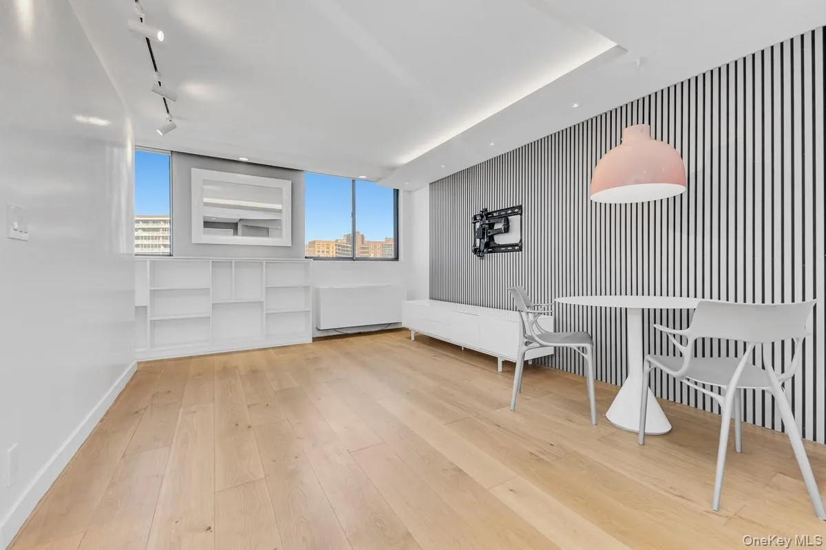 62-54 97th Place, New York, NY, 2 Rooms Rooms,1 BathroomBathrooms,Residential,For Rent,97th,0,1052407 62-54 97th Place, New York, NY, 2 Rooms Rooms,1 BathroomBathrooms,Residential,For Rent,97th,0,1052407