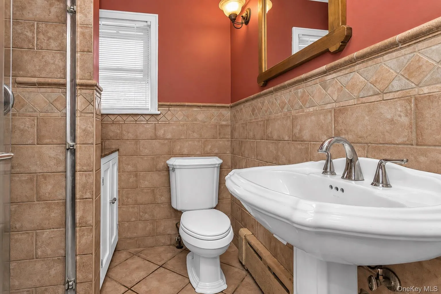 44 Capitol Avenue, North Hempstead, NY, 5 Bedrooms Bedrooms, 11 Rooms Rooms,2 BathroomsBathrooms,Residential,For Rent,Capitol,0,1052409 44 Capitol Avenue, North Hempstead, NY, 5 Bedrooms Bedrooms, 11 Rooms Rooms,2 BathroomsBathrooms,Residential,For Rent,Capitol,0,1052409