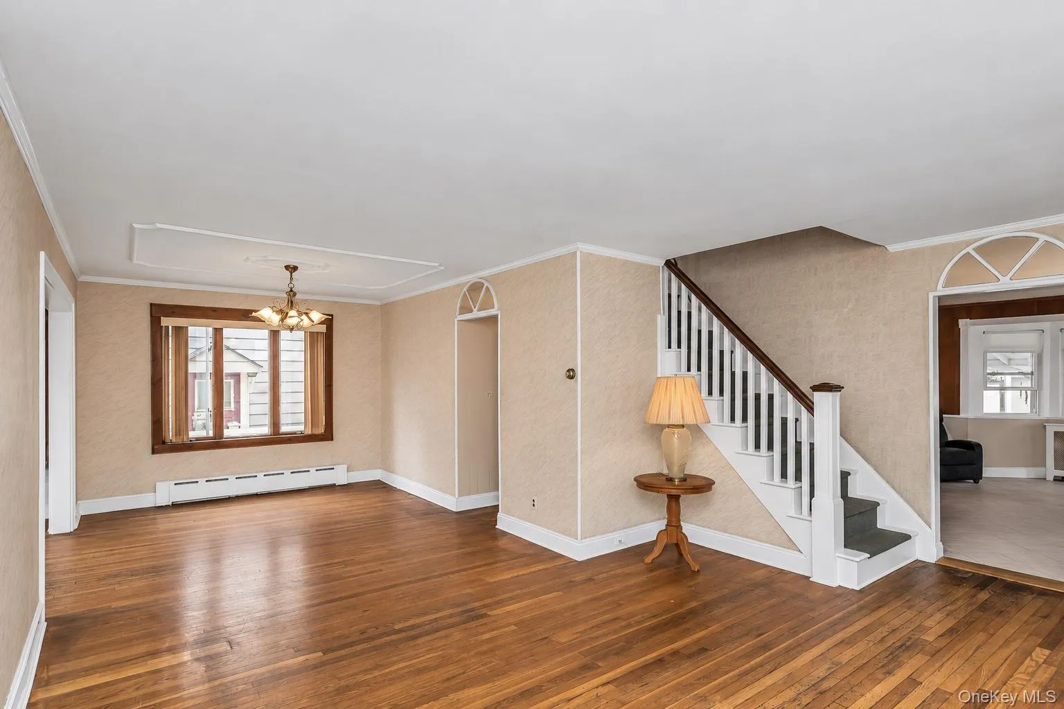 44 Capitol Avenue, North Hempstead, NY, 5 Bedrooms Bedrooms, 11 Rooms Rooms,2 BathroomsBathrooms,Residential,For Rent,Capitol,0,1052409 44 Capitol Avenue, North Hempstead, NY, 5 Bedrooms Bedrooms, 11 Rooms Rooms,2 BathroomsBathrooms,Residential,For Rent,Capitol,0,1052409