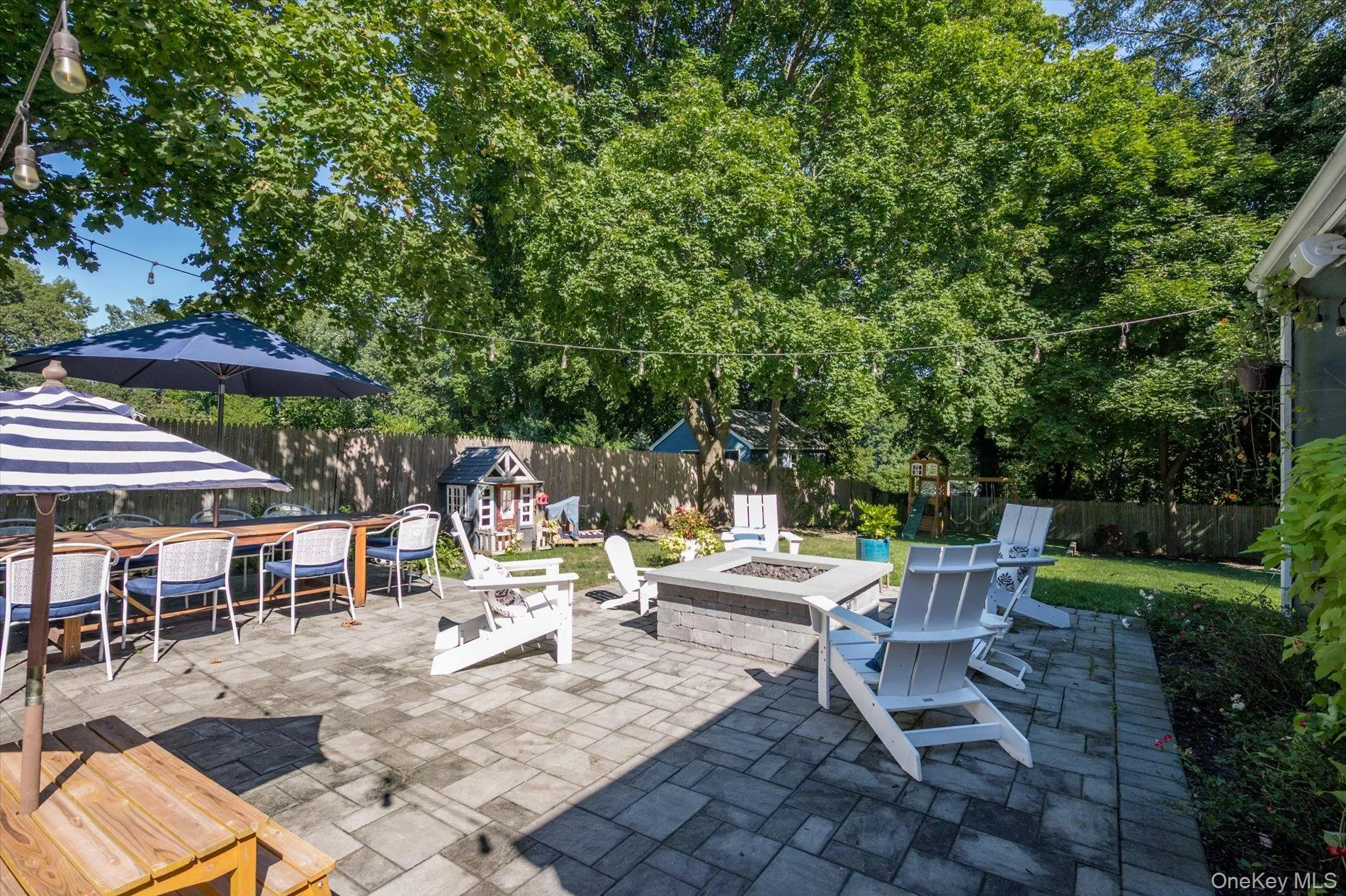 22 Crestfield Place, Huntington, NY, 3 Bedrooms Bedrooms, 6 Rooms Rooms,2 BathroomsBathrooms,Residential,For Rent,Crestfield,0,1052414 22 Crestfield Place, Huntington, NY, 3 Bedrooms Bedrooms, 6 Rooms Rooms,2 BathroomsBathrooms,Residential,For Rent,Crestfield,0,1052414