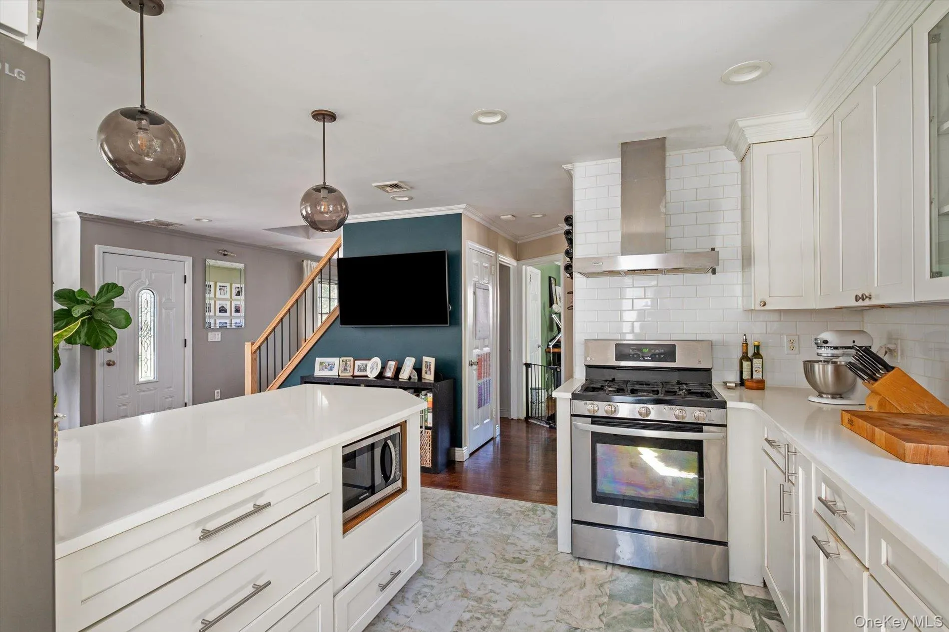 22 Crestfield Place, Huntington, NY, 3 Bedrooms Bedrooms, 6 Rooms Rooms,2 BathroomsBathrooms,Residential,For Rent,Crestfield,0,1052414 22 Crestfield Place, Huntington, NY, 3 Bedrooms Bedrooms, 6 Rooms Rooms,2 BathroomsBathrooms,Residential,For Rent,Crestfield,0,1052414