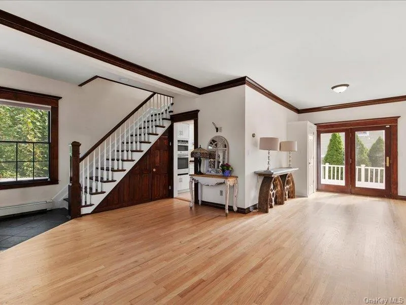 39 12th Avenue, Oyster Bay, NY, 3 Bedrooms Bedrooms, 6 Rooms Rooms,1 BathroomBathrooms,Residential,For Rent,12th,0,1052419 39 12th Avenue, Oyster Bay, NY, 3 Bedrooms Bedrooms, 6 Rooms Rooms,1 BathroomBathrooms,Residential,For Rent,12th,0,1052419