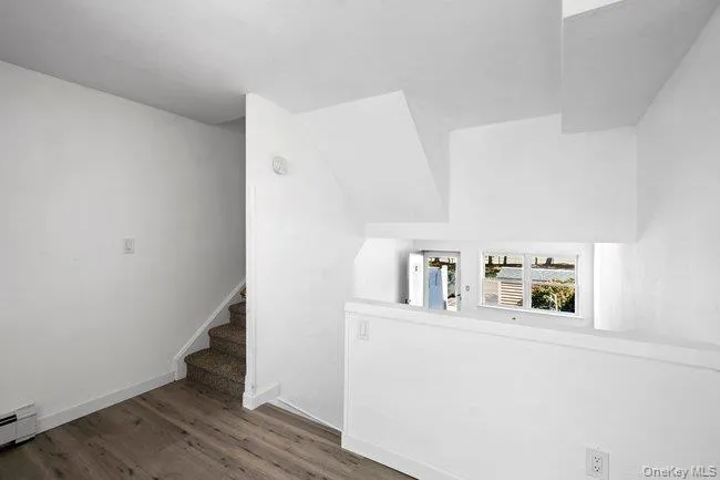 62 Townhouse Road, Huntington, NY, 2 Bedrooms Bedrooms, 4 Rooms Rooms,1 BathroomBathrooms,Residential,For Rent,Townhouse,0,1052423 62 Townhouse Road, Huntington, NY, 2 Bedrooms Bedrooms, 4 Rooms Rooms,1 BathroomBathrooms,Residential,For Rent,Townhouse,0,1052423