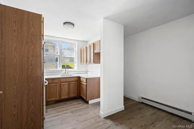 62 Townhouse Road, Huntington, NY, 2 Bedrooms Bedrooms, 4 Rooms Rooms,1 BathroomBathrooms,Residential,For Rent,Townhouse,0,1052423 62 Townhouse Road, Huntington, NY, 2 Bedrooms Bedrooms, 4 Rooms Rooms,1 BathroomBathrooms,Residential,For Rent,Townhouse,0,1052423