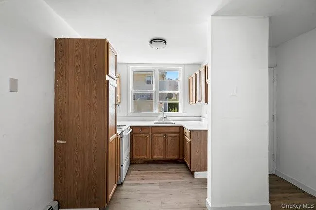 62 Townhouse Road, Huntington, NY, 2 Bedrooms Bedrooms, 4 Rooms Rooms,1 BathroomBathrooms,Residential,For Rent,Townhouse,0,1052423 62 Townhouse Road, Huntington, NY, 2 Bedrooms Bedrooms, 4 Rooms Rooms,1 BathroomBathrooms,Residential,For Rent,Townhouse,0,1052423