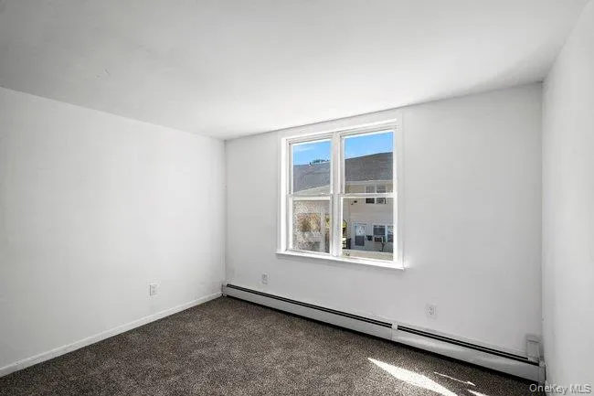 62 Townhouse Road, Huntington, NY, 2 Bedrooms Bedrooms, 4 Rooms Rooms,1 BathroomBathrooms,Residential,For Rent,Townhouse,0,1052423 62 Townhouse Road, Huntington, NY, 2 Bedrooms Bedrooms, 4 Rooms Rooms,1 BathroomBathrooms,Residential,For Rent,Townhouse,0,1052423