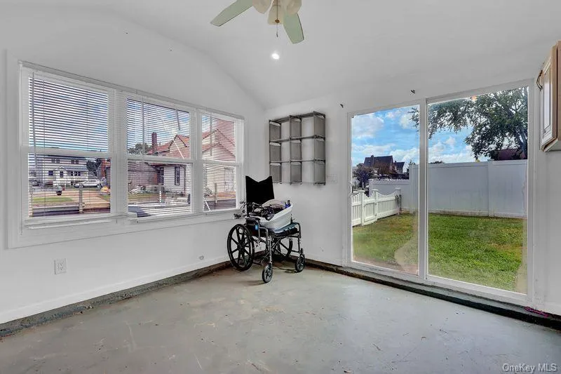 13 Barry Road, Babylon, NY, 2 Bedrooms Bedrooms, 6 Rooms Rooms,1 BathroomBathrooms,Residential,For Rent,Barry,0,1052424 13 Barry Road, Babylon, NY, 2 Bedrooms Bedrooms, 6 Rooms Rooms,1 BathroomBathrooms,Residential,For Rent,Barry,0,1052424