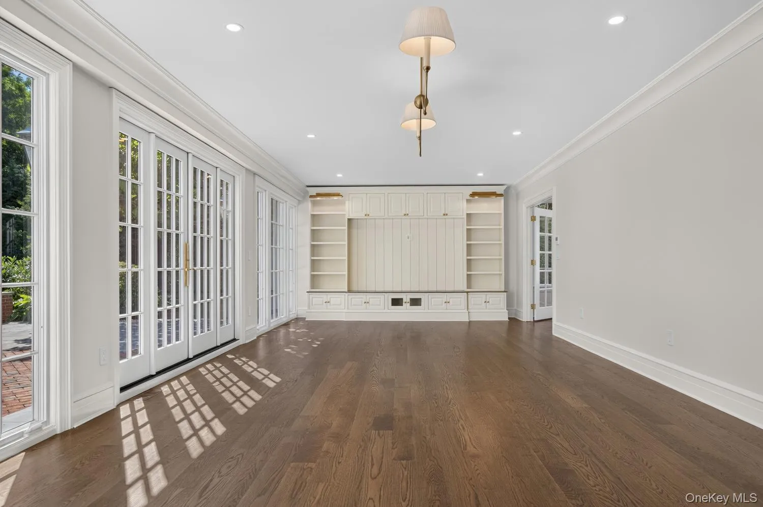 30 Brookside Drive, North Hempstead, NY, 9 Bedrooms Bedrooms, 19 Rooms Rooms,5 BathroomsBathrooms,Residential,For Rent,Brookside,0,1052427 30 Brookside Drive, North Hempstead, NY, 9 Bedrooms Bedrooms, 19 Rooms Rooms,5 BathroomsBathrooms,Residential,For Rent,Brookside,0,1052427