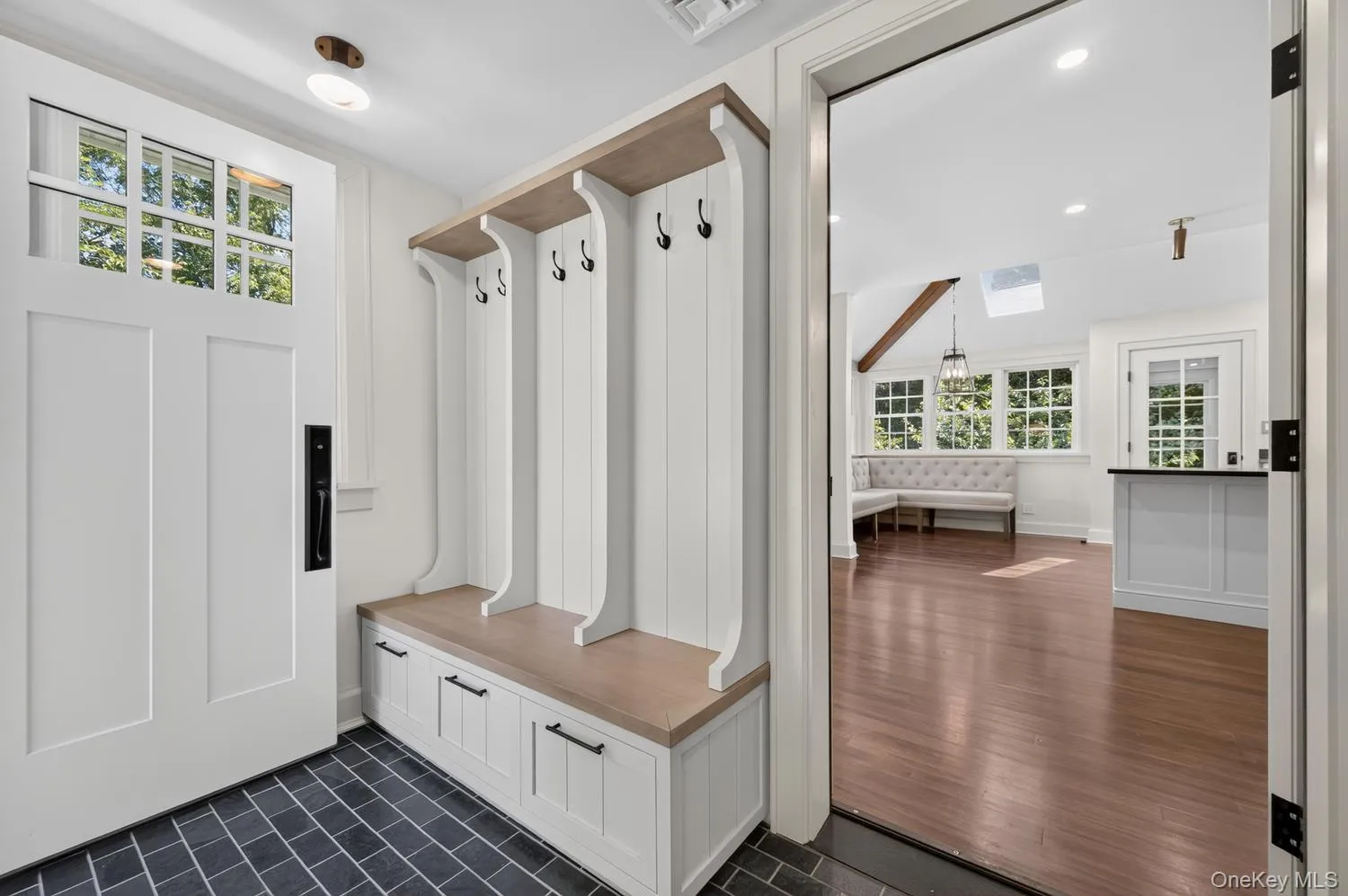 30 Brookside Drive, North Hempstead, NY, 9 Bedrooms Bedrooms, 19 Rooms Rooms,5 BathroomsBathrooms,Residential,For Rent,Brookside,0,1052427 30 Brookside Drive, North Hempstead, NY, 9 Bedrooms Bedrooms, 19 Rooms Rooms,5 BathroomsBathrooms,Residential,For Rent,Brookside,0,1052427