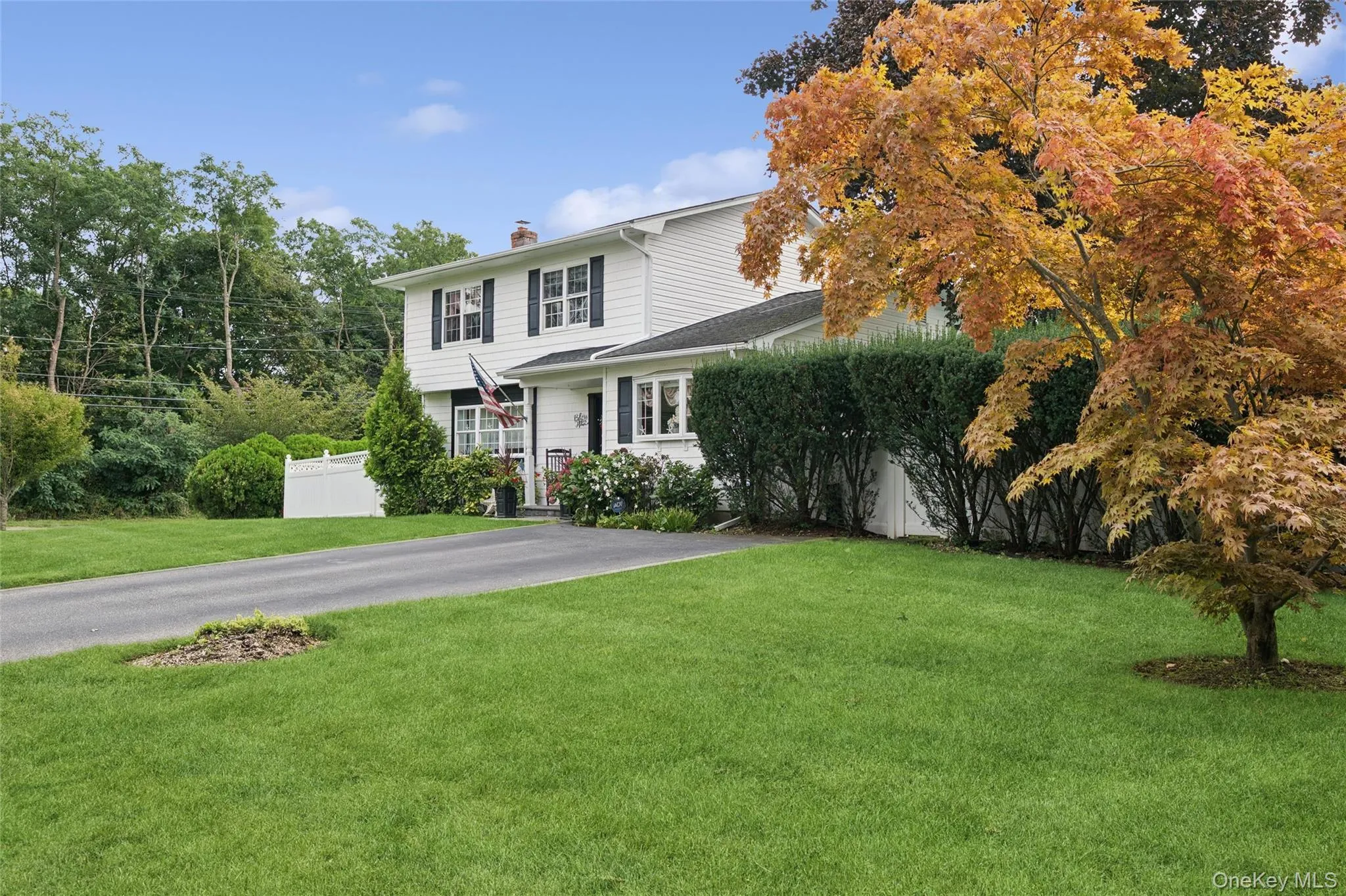 50 Plane Tree Lane, Smithtown, NY, 4 Bedrooms Bedrooms, 8 Rooms Rooms,2 BathroomsBathrooms,Residential,For Rent,Plane Tree,0,1052430 50 Plane Tree Lane, Smithtown, NY, 4 Bedrooms Bedrooms, 8 Rooms Rooms,2 BathroomsBathrooms,Residential,For Rent,Plane Tree,0,1052430