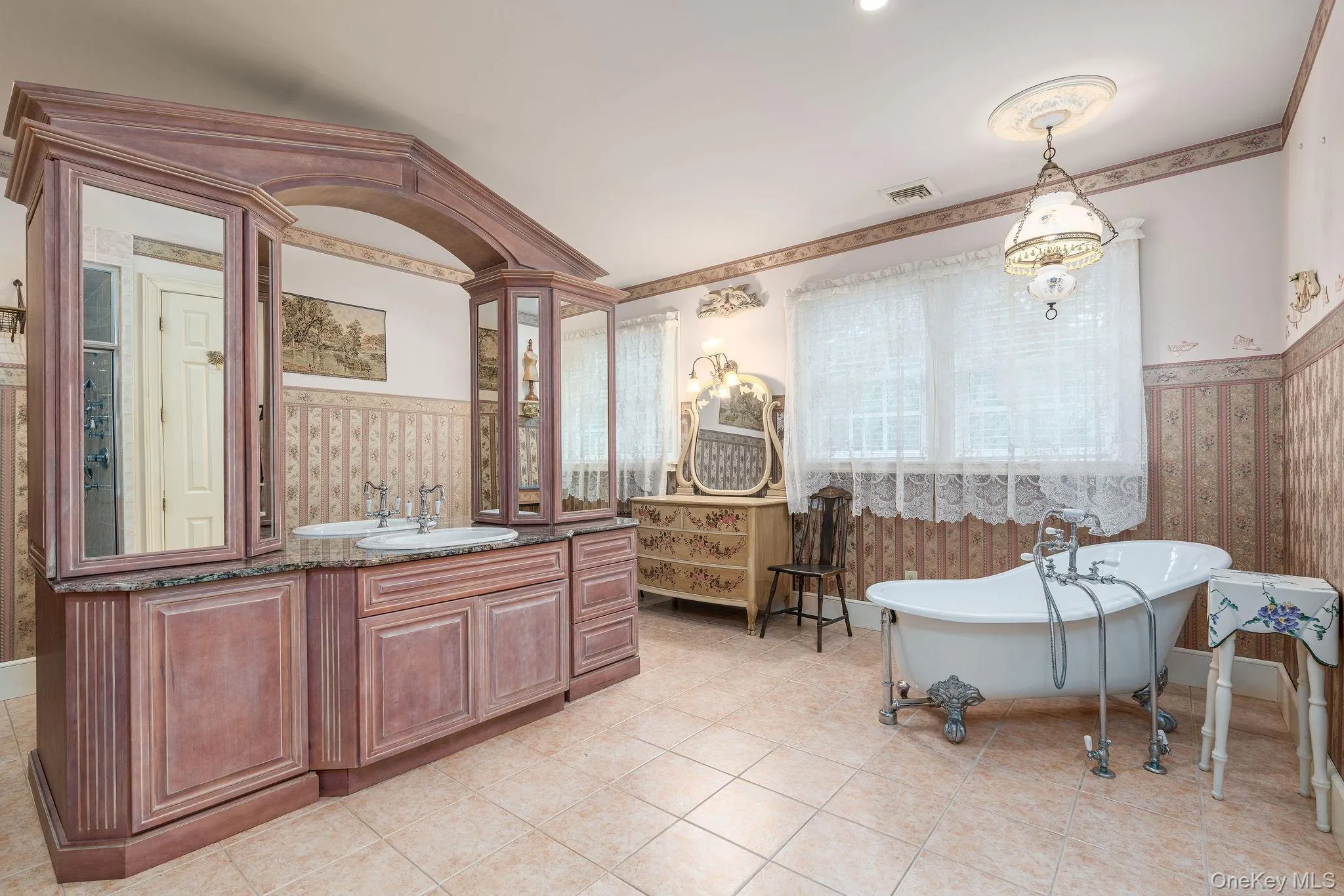 9680 Bayview Road, Southold, NY, 4 Bedrooms Bedrooms, 10 Rooms Rooms,5 BathroomsBathrooms,Residential,For Rent,Bayview,0,1052436 9680 Bayview Road, Southold, NY, 4 Bedrooms Bedrooms, 10 Rooms Rooms,5 BathroomsBathrooms,Residential,For Rent,Bayview,0,1052436