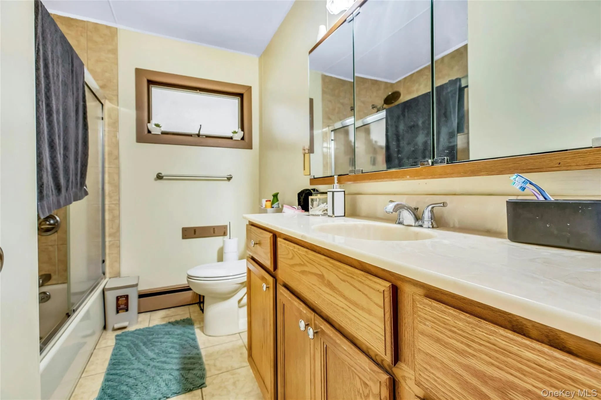 First floor bathroom First floor bathroom