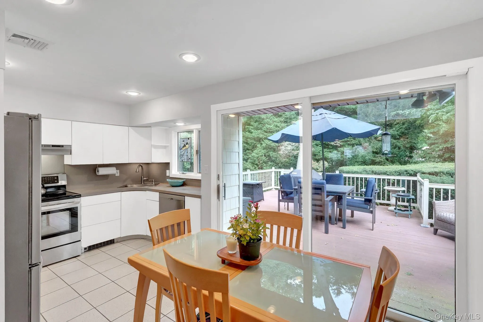 43 Huyler Court, Brookhaven, NY, 4 Bedrooms Bedrooms, 6 Rooms Rooms,3 BathroomsBathrooms,Residential,For Rent,Huyler,0,1052448 43 Huyler Court, Brookhaven, NY, 4 Bedrooms Bedrooms, 6 Rooms Rooms,3 BathroomsBathrooms,Residential,For Rent,Huyler,0,1052448