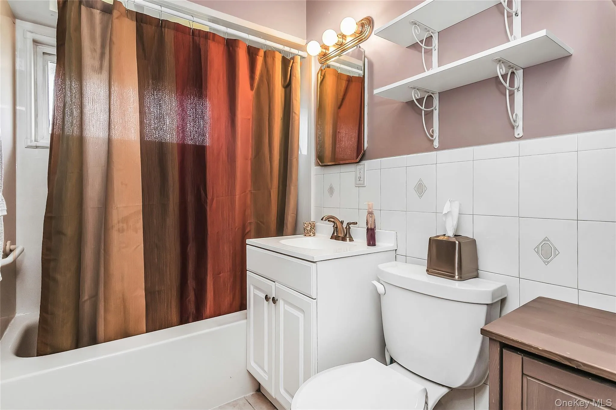 30 Cable Lane, Oyster Bay, NY, 4 Bedrooms Bedrooms, 7 Rooms Rooms,2 BathroomsBathrooms,Residential,For Rent,Cable,0,1052449 30 Cable Lane, Oyster Bay, NY, 4 Bedrooms Bedrooms, 7 Rooms Rooms,2 BathroomsBathrooms,Residential,For Rent,Cable,0,1052449