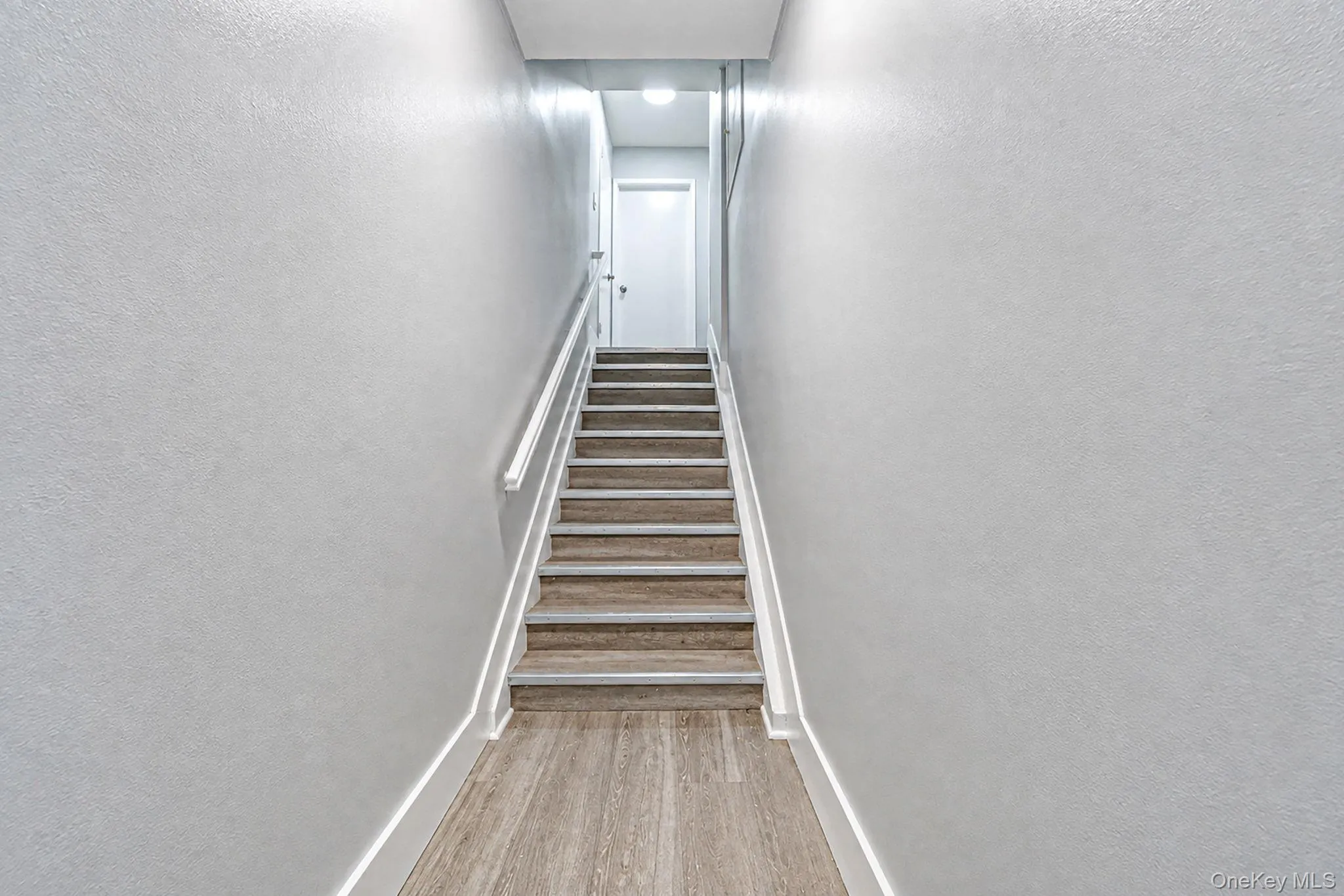 Stairway to 2nd Level Stairway to 2nd Level