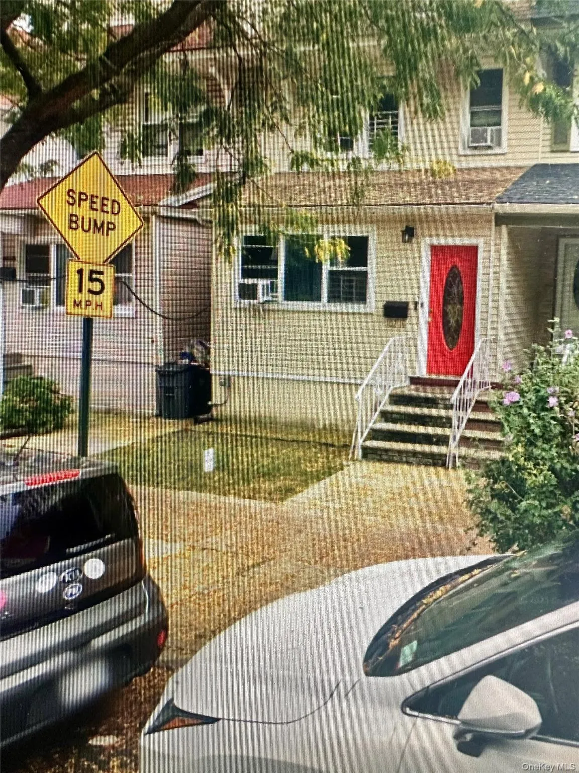 102-16 Park Ln S, New York, NY , With , 3 Bedroom , and , 7 Room , 1 Bathroom , For , Residential Lease , For Rent , 1052456 , MLSID,1052456 102-16 Park Ln S, New York, NY , With , 3 Bedroom , and , 7 Room , 1 Bathroom , For , Residential Lease , For Rent , 1052456 , MLSID,1052456