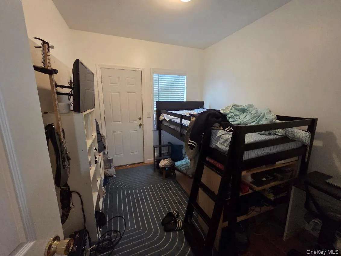 102-16 Park Ln S, New York, NY , With , 3 Bedroom , and , 7 Room , 1 Bathroom , For , Residential Lease , For Rent , 1052456 , MLSID,1052456 102-16 Park Ln S, New York, NY , With , 3 Bedroom , and , 7 Room , 1 Bathroom , For , Residential Lease , For Rent , 1052456 , MLSID,1052456