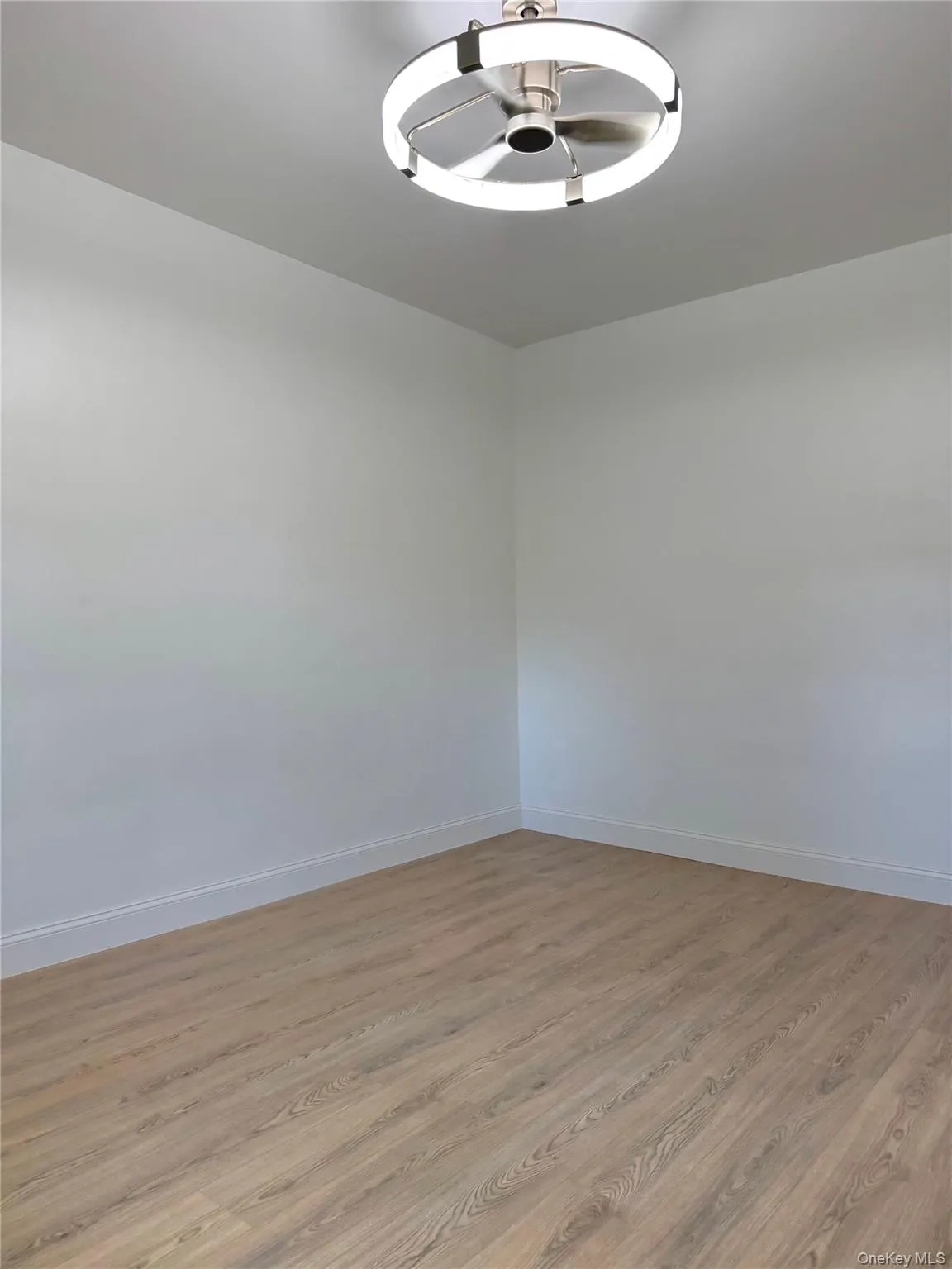 22-27 76th Street, New York, NY, 1 Bedroom Bedrooms, 4 Rooms Rooms,1 BathroomBathrooms,Residential,For Rent,76th,0,1052458 22-27 76th Street, New York, NY, 1 Bedroom Bedrooms, 4 Rooms Rooms,1 BathroomBathrooms,Residential,For Rent,76th,0,1052458