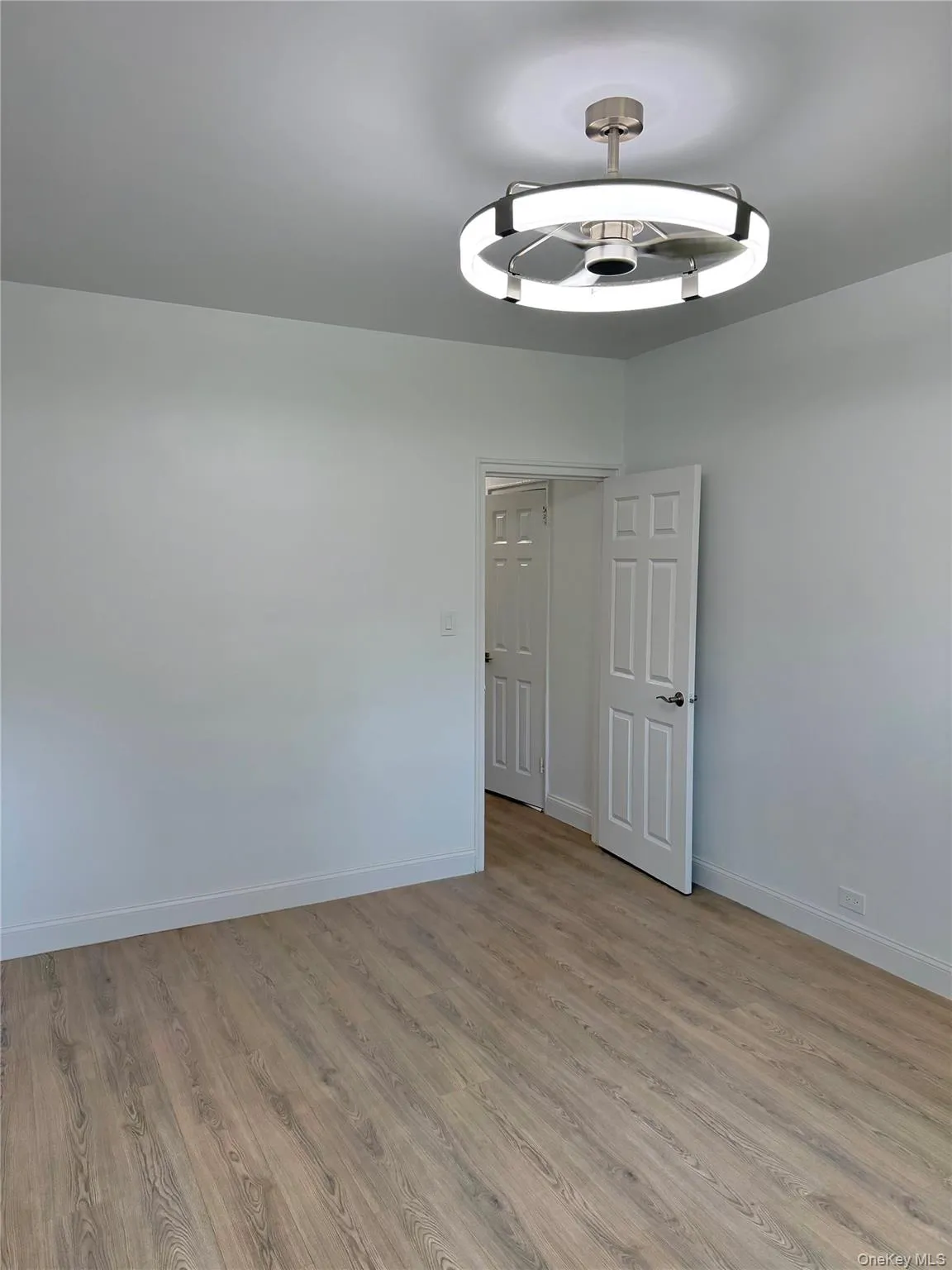 22-27 76th Street, New York, NY, 1 Bedroom Bedrooms, 4 Rooms Rooms,1 BathroomBathrooms,Residential,For Rent,76th,0,1052458 22-27 76th Street, New York, NY, 1 Bedroom Bedrooms, 4 Rooms Rooms,1 BathroomBathrooms,Residential,For Rent,76th,0,1052458