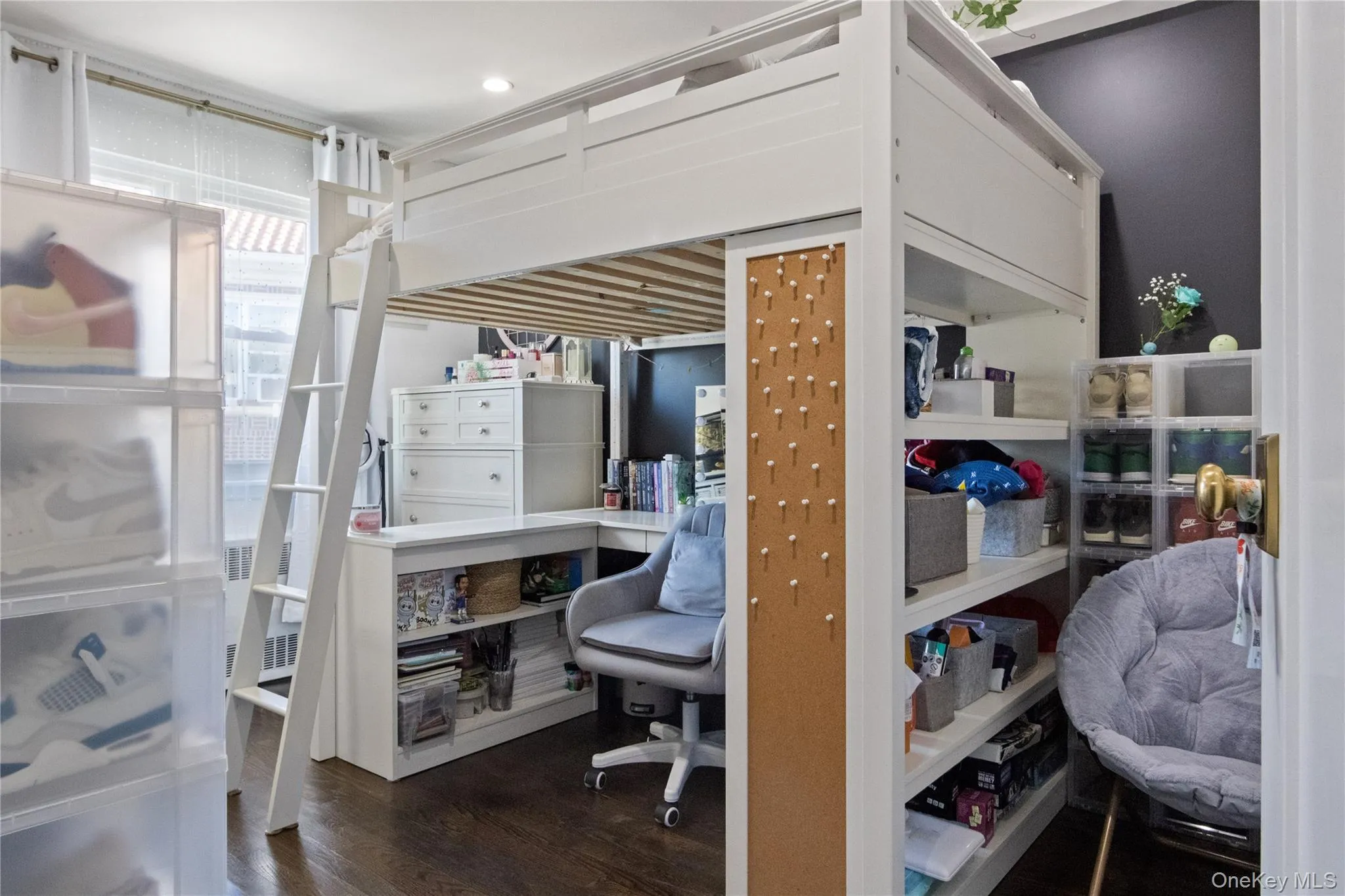1902 Bronxdale Avenue, New York, NY, 2 Bedrooms Bedrooms, 6 Rooms Rooms,1 BathroomBathrooms,Residential,For Rent,Bronxdale,0,1052462 1902 Bronxdale Avenue, New York, NY, 2 Bedrooms Bedrooms, 6 Rooms Rooms,1 BathroomBathrooms,Residential,For Rent,Bronxdale,0,1052462