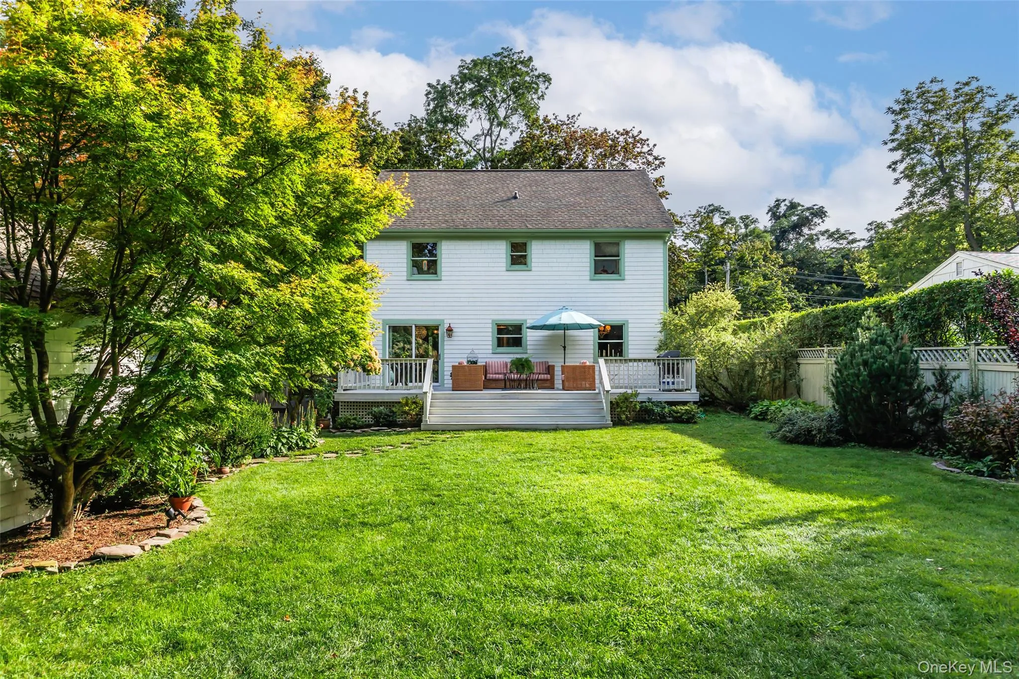 385 Main Street, Brookhaven, NY, 4 Bedrooms Bedrooms, 8 Rooms Rooms,2 BathroomsBathrooms,Residential,For Rent,Main,0,1052464 385 Main Street, Brookhaven, NY, 4 Bedrooms Bedrooms, 8 Rooms Rooms,2 BathroomsBathrooms,Residential,For Rent,Main,0,1052464