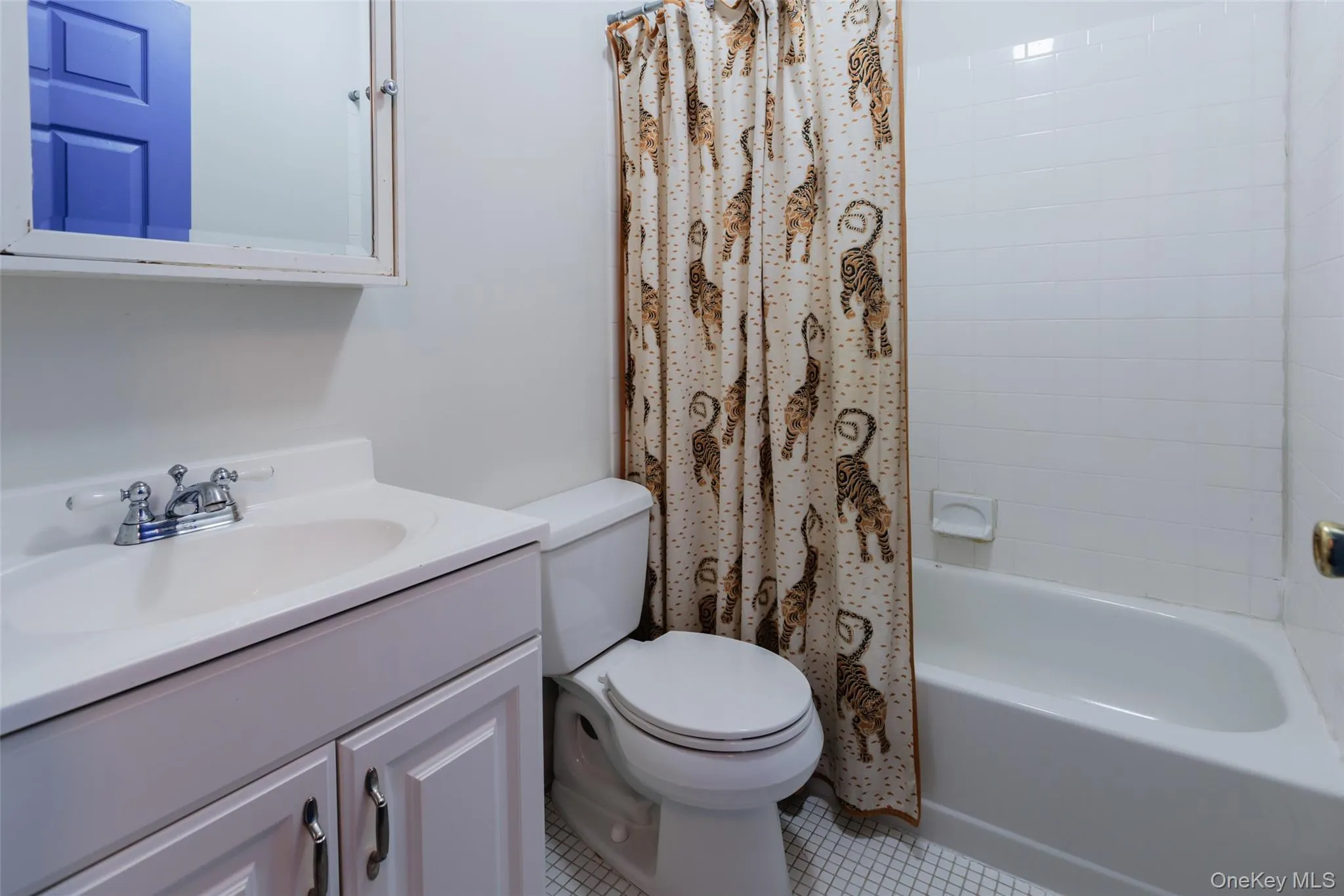 385 Main Street, Brookhaven, NY, 4 Bedrooms Bedrooms, 8 Rooms Rooms,2 BathroomsBathrooms,Residential,For Rent,Main,0,1052464 385 Main Street, Brookhaven, NY, 4 Bedrooms Bedrooms, 8 Rooms Rooms,2 BathroomsBathrooms,Residential,For Rent,Main,0,1052464