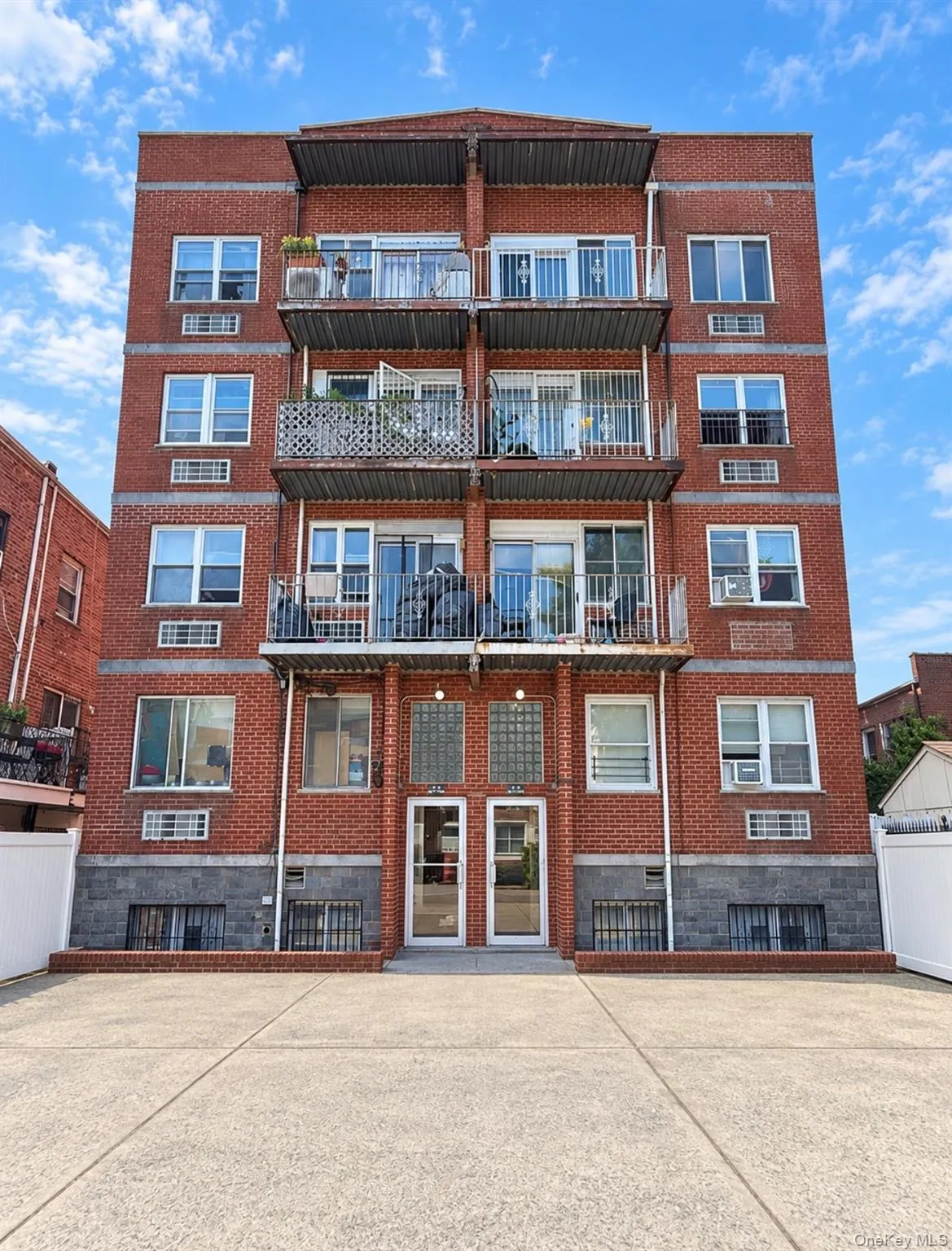 4108 97 Place, New York, NY, 1 Bedroom Bedrooms, 3 Rooms Rooms,1 BathroomBathrooms,Residential,For Rent,97,0,1052466 4108 97 Place, New York, NY, 1 Bedroom Bedrooms, 3 Rooms Rooms,1 BathroomBathrooms,Residential,For Rent,97,0,1052466