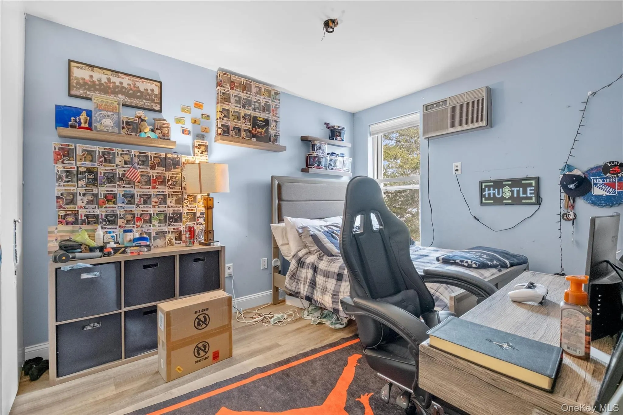 Bedroom Bedroom