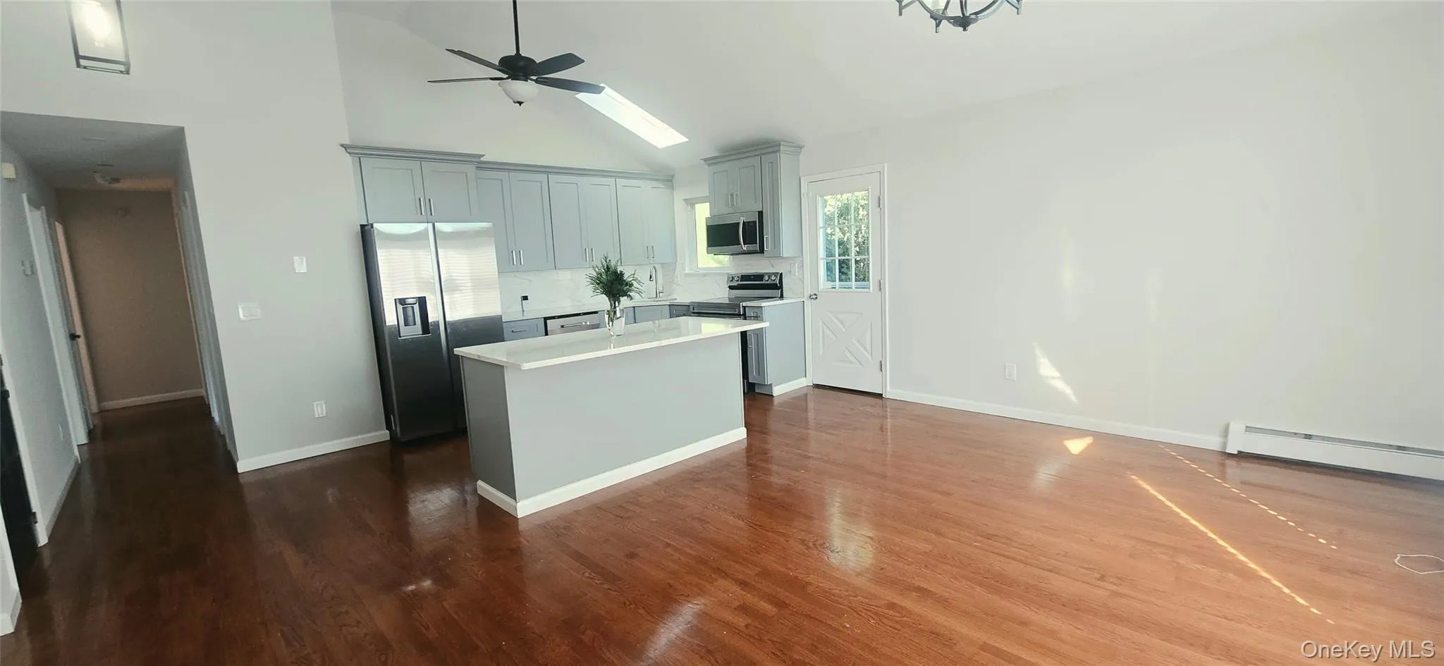 107 Parkview Drive, Brookhaven, NY, 3 Bedrooms Bedrooms, 6 Rooms Rooms,3 BathroomsBathrooms,Residential,For Rent,Parkview,0,1052474 107 Parkview Drive, Brookhaven, NY, 3 Bedrooms Bedrooms, 6 Rooms Rooms,3 BathroomsBathrooms,Residential,For Rent,Parkview,0,1052474