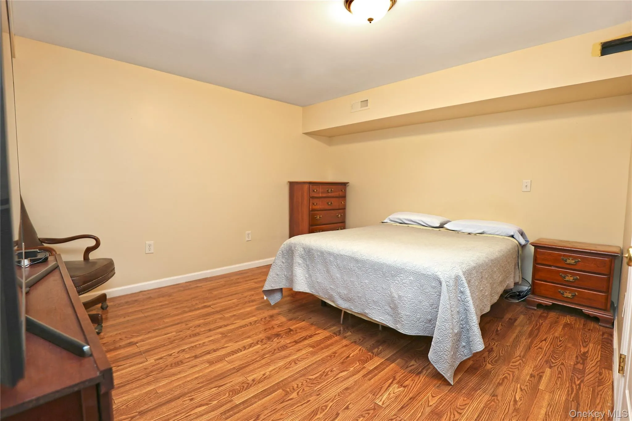 236 South Road, Milan, NY, 4 Bedrooms Bedrooms, 11 Rooms Rooms,3 BathroomsBathrooms,Residential,For Rent,South,0,1052485 236 South Road, Milan, NY, 4 Bedrooms Bedrooms, 11 Rooms Rooms,3 BathroomsBathrooms,Residential,For Rent,South,0,1052485