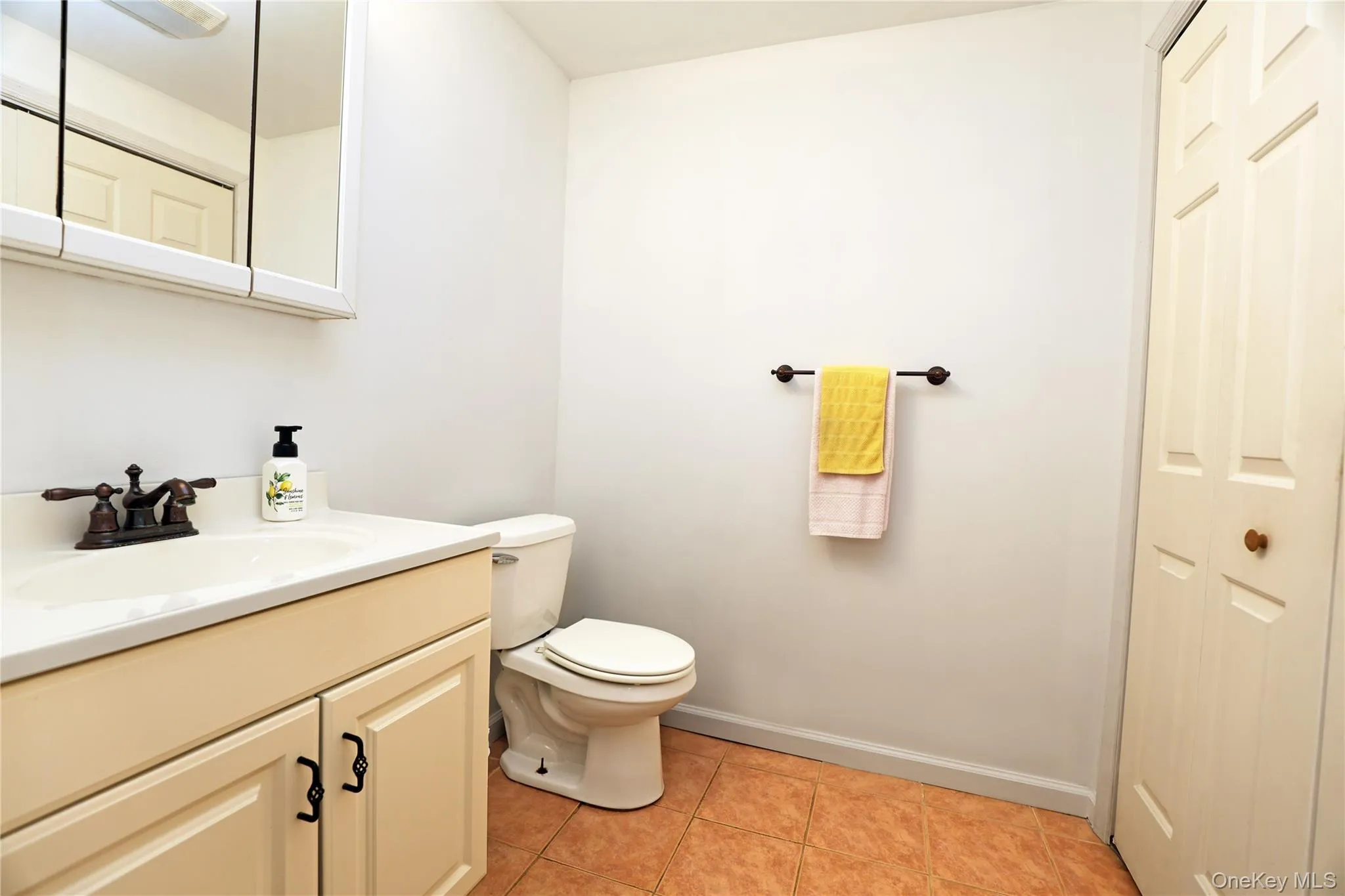 236 South Road, Milan, NY, 4 Bedrooms Bedrooms, 11 Rooms Rooms,3 BathroomsBathrooms,Residential,For Rent,South,0,1052485 236 South Road, Milan, NY, 4 Bedrooms Bedrooms, 11 Rooms Rooms,3 BathroomsBathrooms,Residential,For Rent,South,0,1052485