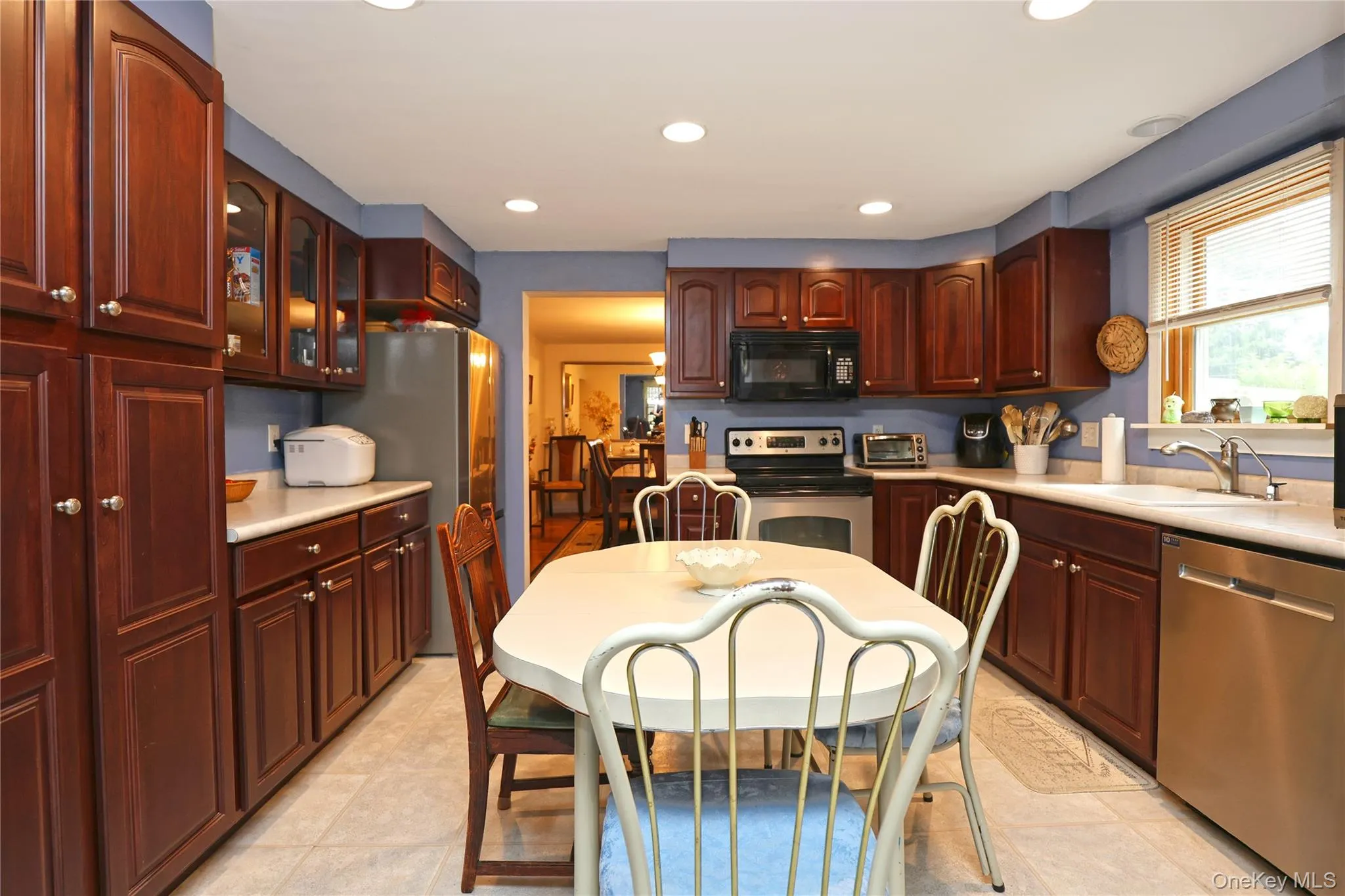 236 South Road, Milan, NY, 4 Bedrooms Bedrooms, 11 Rooms Rooms,3 BathroomsBathrooms,Residential,For Rent,South,0,1052485 236 South Road, Milan, NY, 4 Bedrooms Bedrooms, 11 Rooms Rooms,3 BathroomsBathrooms,Residential,For Rent,South,0,1052485