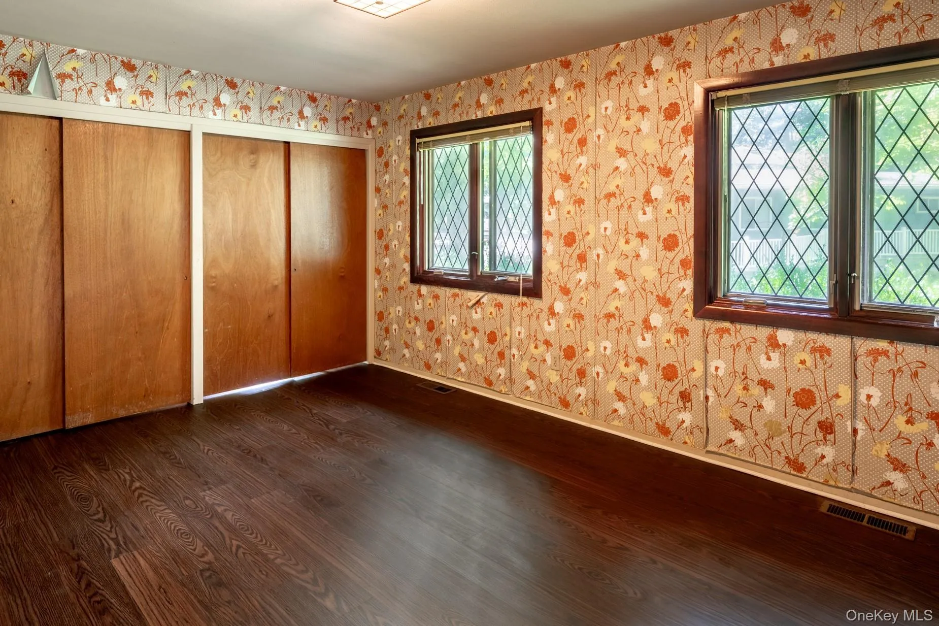 4 Linden Court, Haverstraw, NY, 4 Bedrooms Bedrooms, 11 Rooms Rooms,2 BathroomsBathrooms,Residential,For Rent,Linden,0,1052486 4 Linden Court, Haverstraw, NY, 4 Bedrooms Bedrooms, 11 Rooms Rooms,2 BathroomsBathrooms,Residential,For Rent,Linden,0,1052486