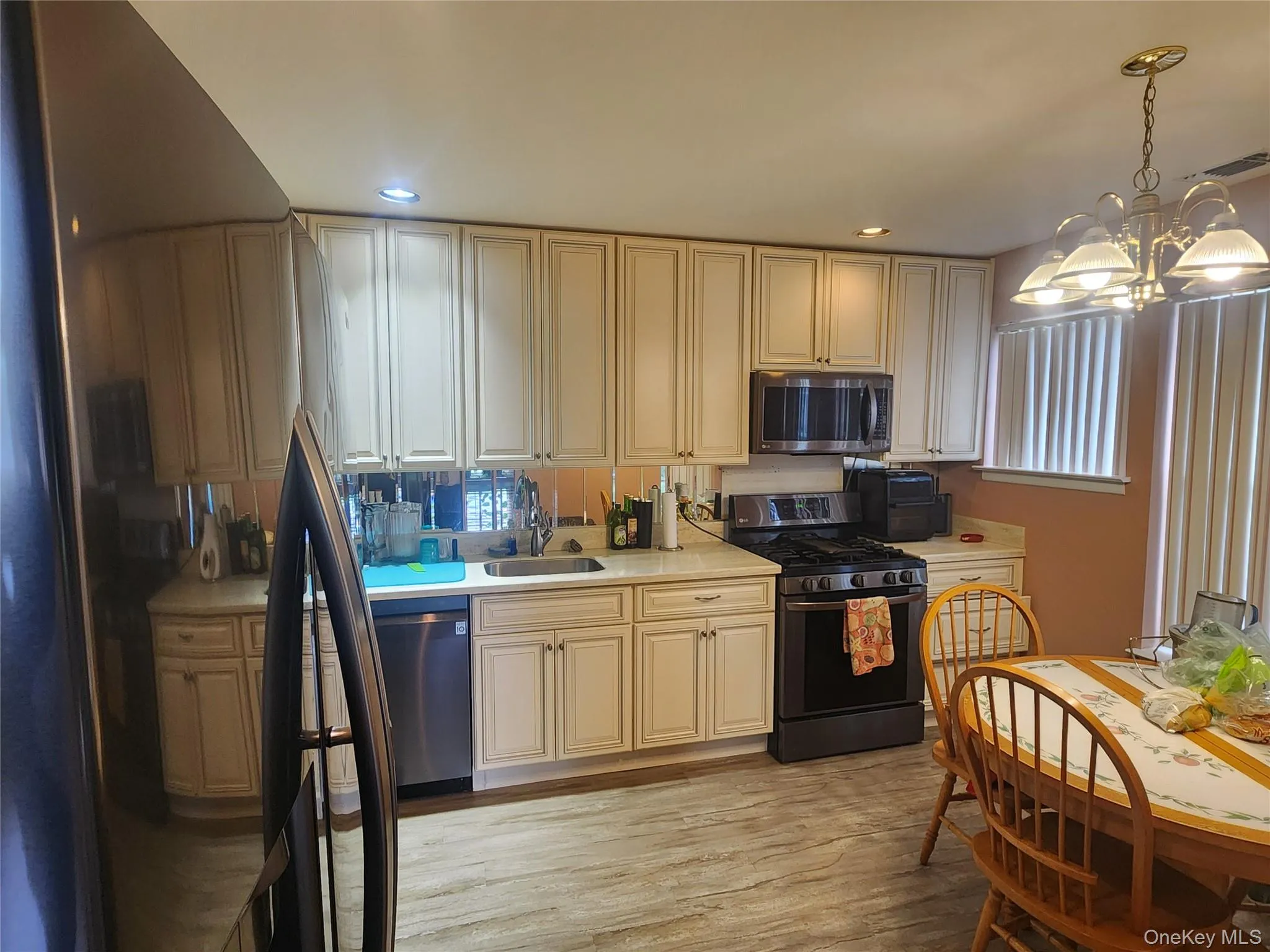 4 Sprucewood Boulevard, Islip, NY, 3 Bedrooms Bedrooms, 16 Rooms Rooms,4 BathroomsBathrooms,Residential,For Rent,Sprucewood,0,1052487 4 Sprucewood Boulevard, Islip, NY, 3 Bedrooms Bedrooms, 16 Rooms Rooms,4 BathroomsBathrooms,Residential,For Rent,Sprucewood,0,1052487