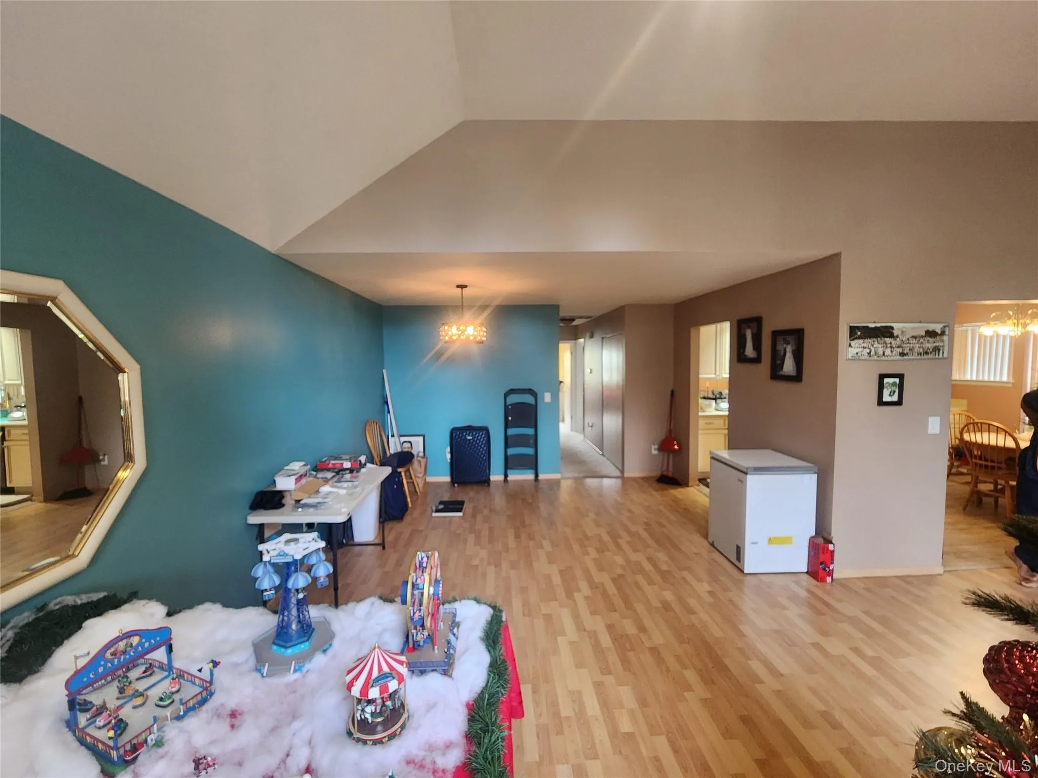 4 Sprucewood Boulevard, Islip, NY, 3 Bedrooms Bedrooms, 16 Rooms Rooms,4 BathroomsBathrooms,Residential,For Rent,Sprucewood,0,1052487 4 Sprucewood Boulevard, Islip, NY, 3 Bedrooms Bedrooms, 16 Rooms Rooms,4 BathroomsBathrooms,Residential,For Rent,Sprucewood,0,1052487