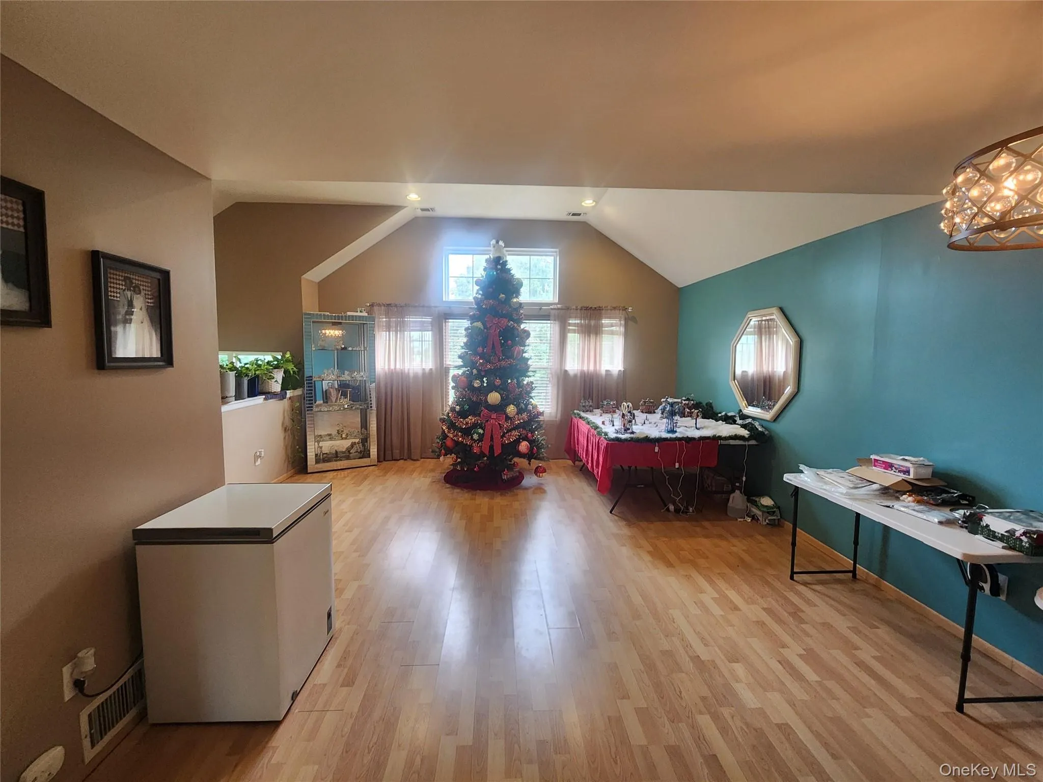 4 Sprucewood Boulevard, Islip, NY, 3 Bedrooms Bedrooms, 16 Rooms Rooms,4 BathroomsBathrooms,Residential,For Rent,Sprucewood,0,1052487 4 Sprucewood Boulevard, Islip, NY, 3 Bedrooms Bedrooms, 16 Rooms Rooms,4 BathroomsBathrooms,Residential,For Rent,Sprucewood,0,1052487