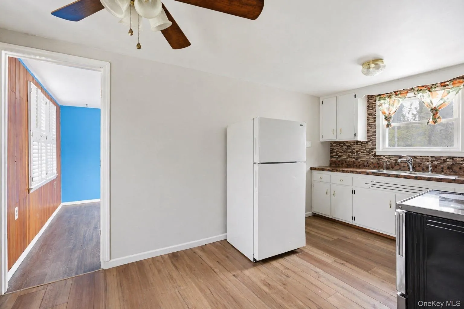 162 Parkwood Drive, Brookhaven, NY, 3 Bedrooms Bedrooms, 8 Rooms Rooms,2 BathroomsBathrooms,Residential,For Rent,Parkwood,0,1052489 162 Parkwood Drive, Brookhaven, NY, 3 Bedrooms Bedrooms, 8 Rooms Rooms,2 BathroomsBathrooms,Residential,For Rent,Parkwood,0,1052489