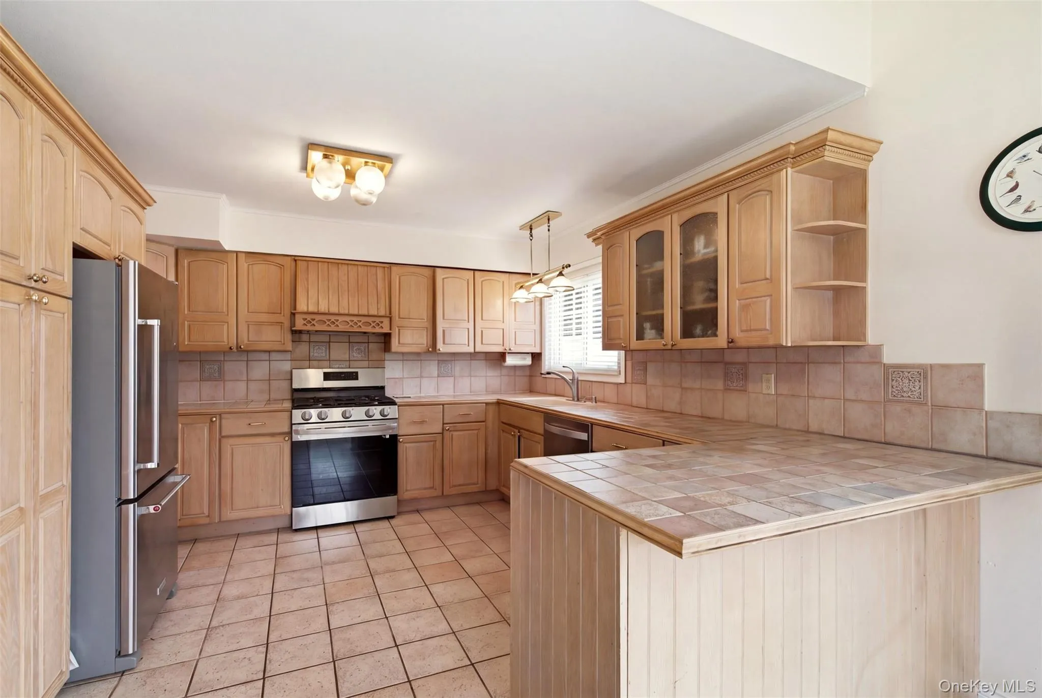 Kitchen With New Windows, Faucet, Appliances Kitchen With New Windows, Faucet, Appliances
