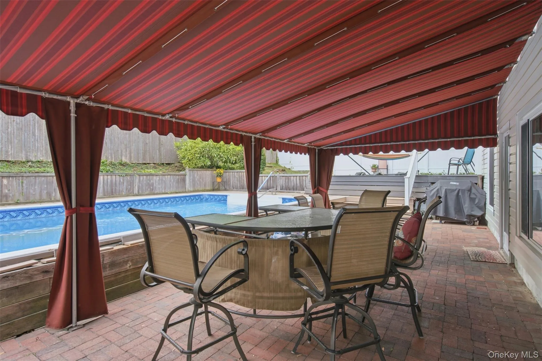 Brick Patio Perfect For Entertaining Brick Patio Perfect For Entertaining
