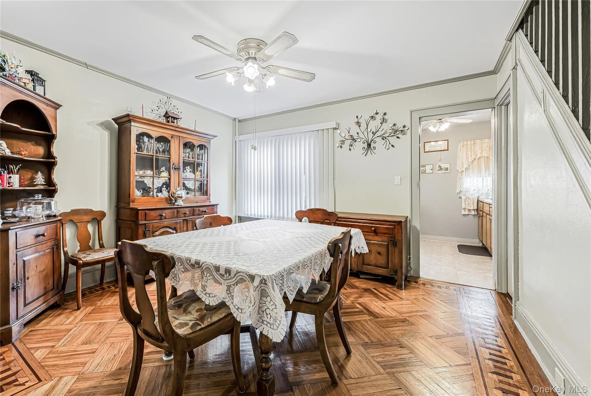 9307 76th Street, New York, NY, 3 Bedrooms Bedrooms, 6 Rooms Rooms,1 BathroomBathrooms,Residential,For Rent,76th,0,1052492 9307 76th Street, New York, NY, 3 Bedrooms Bedrooms, 6 Rooms Rooms,1 BathroomBathrooms,Residential,For Rent,76th,0,1052492