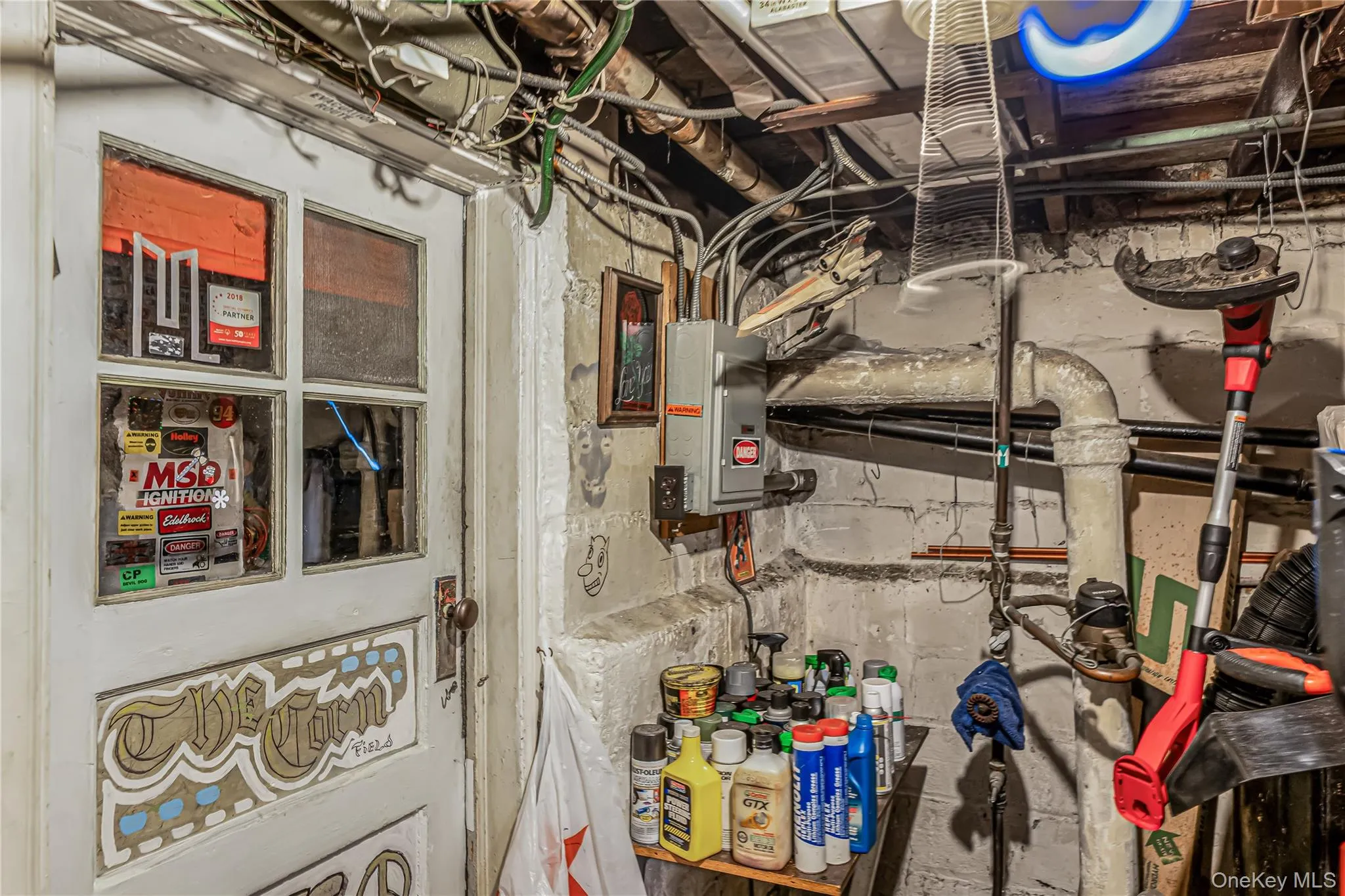 9307 76th Street, New York, NY, 3 Bedrooms Bedrooms, 6 Rooms Rooms,1 BathroomBathrooms,Residential,For Rent,76th,0,1052492 9307 76th Street, New York, NY, 3 Bedrooms Bedrooms, 6 Rooms Rooms,1 BathroomBathrooms,Residential,For Rent,76th,0,1052492