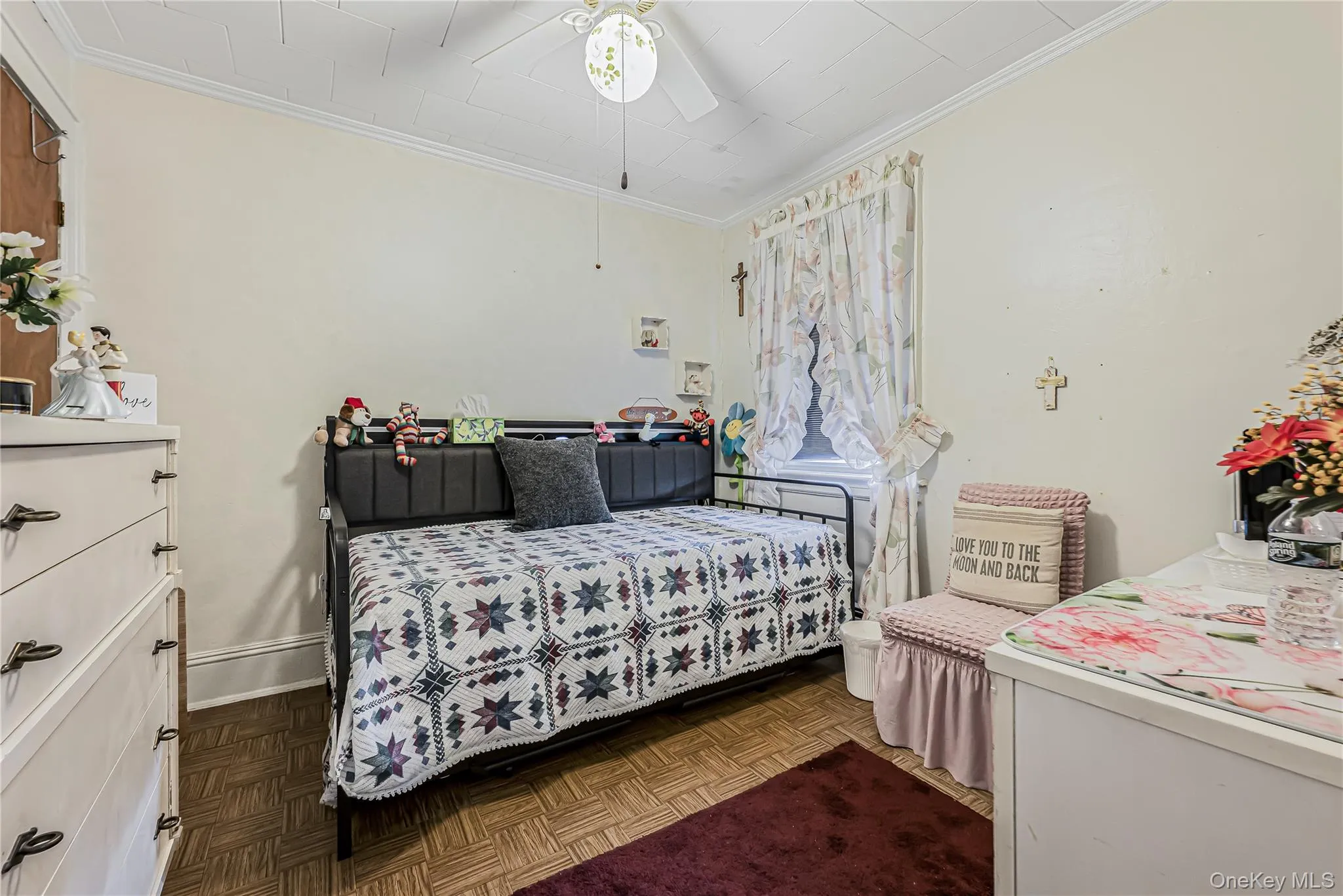 9307 76th Street, New York, NY, 3 Bedrooms Bedrooms, 6 Rooms Rooms,1 BathroomBathrooms,Residential,For Rent,76th,0,1052492 9307 76th Street, New York, NY, 3 Bedrooms Bedrooms, 6 Rooms Rooms,1 BathroomBathrooms,Residential,For Rent,76th,0,1052492